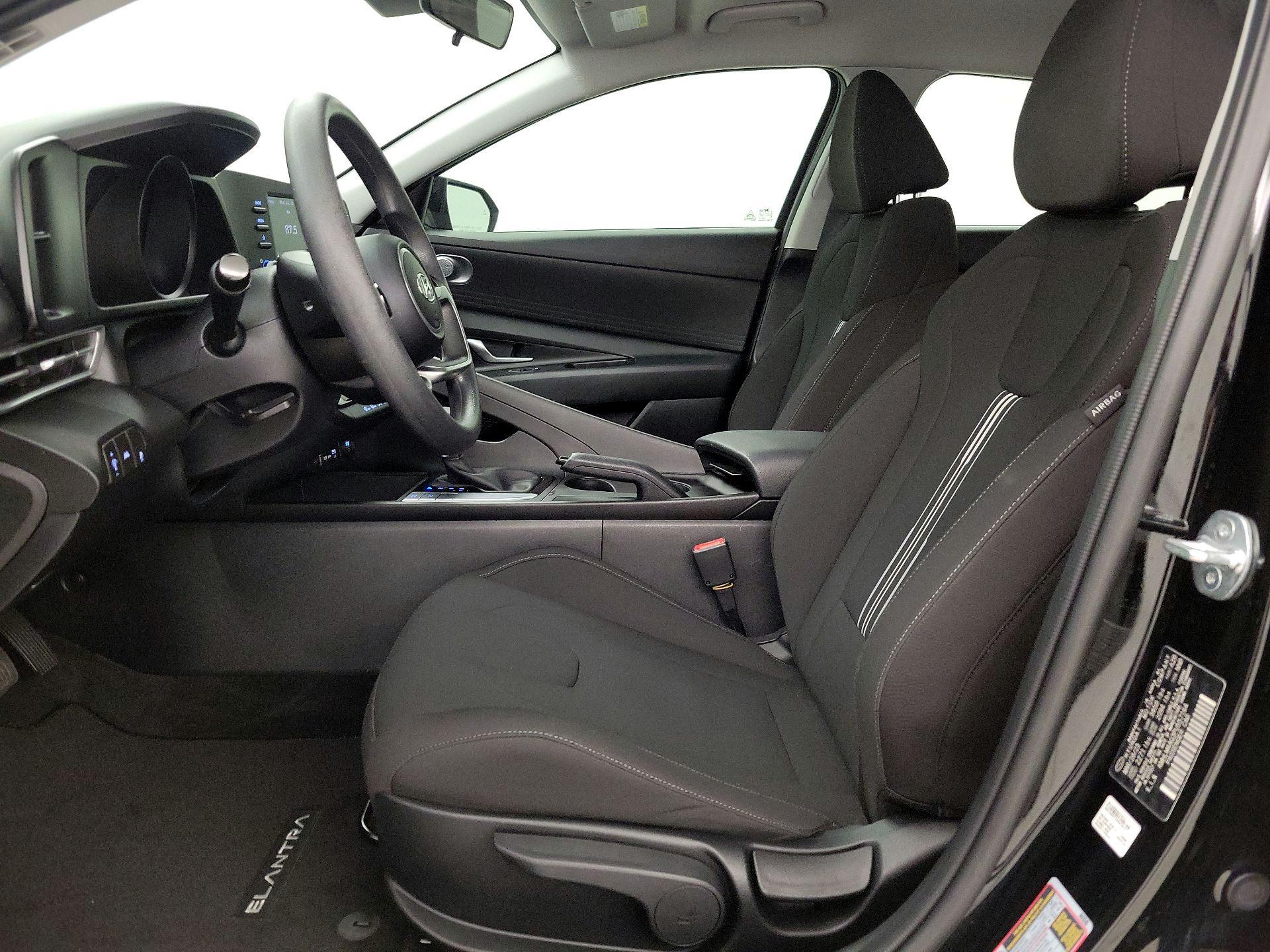 Thumbnail: 2023 Hyundai Elantra - 11