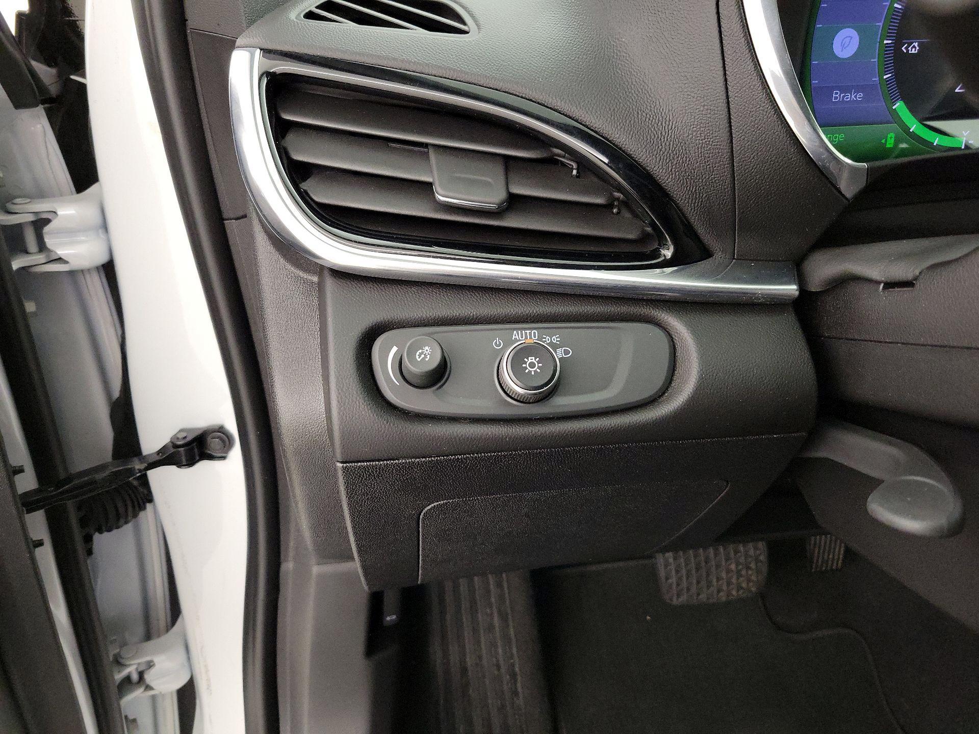 Thumbnail: 2019 Chevrolet Volt - 13