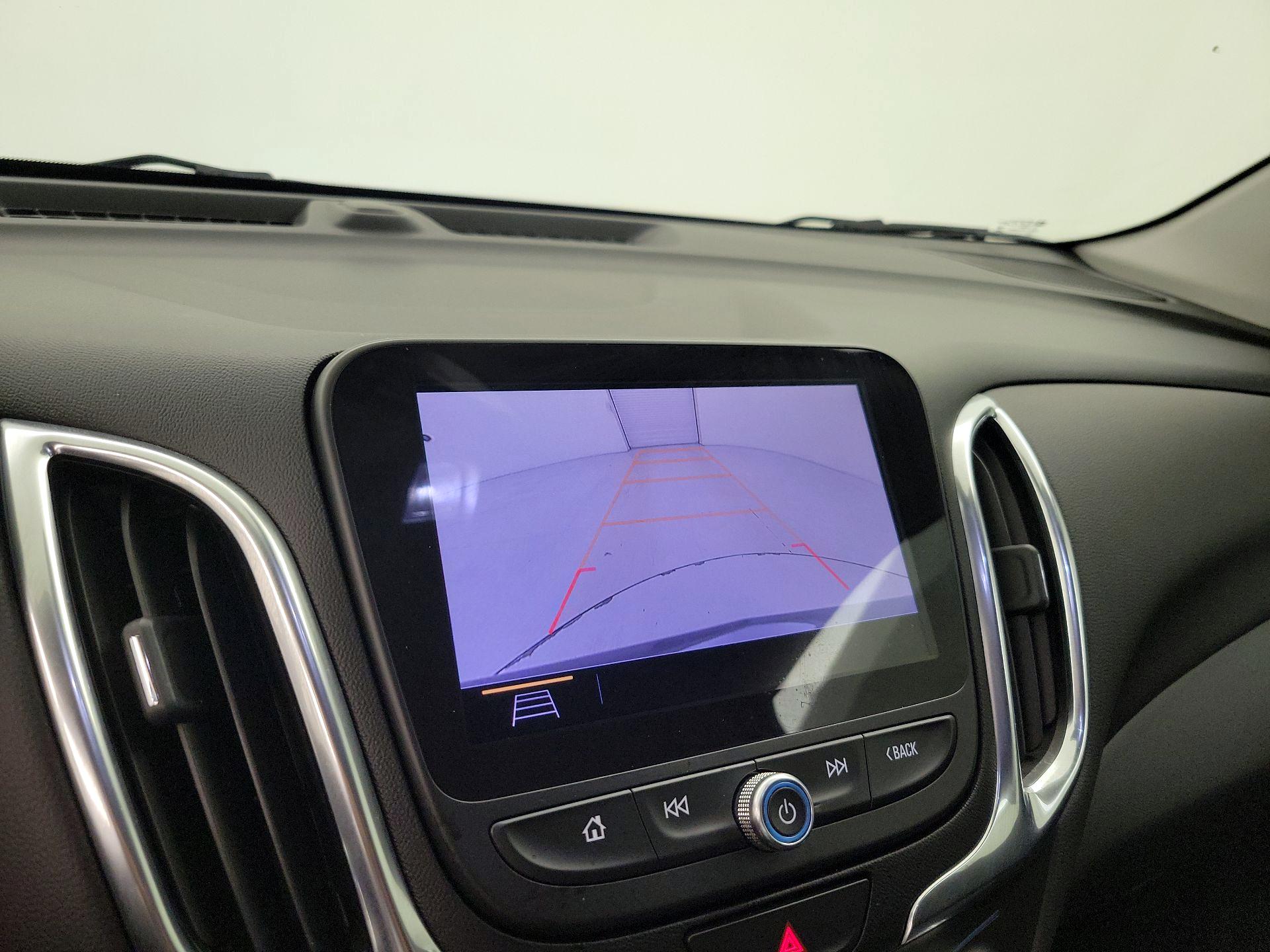 Thumbnail: 2021 Chevrolet Equinox - 15