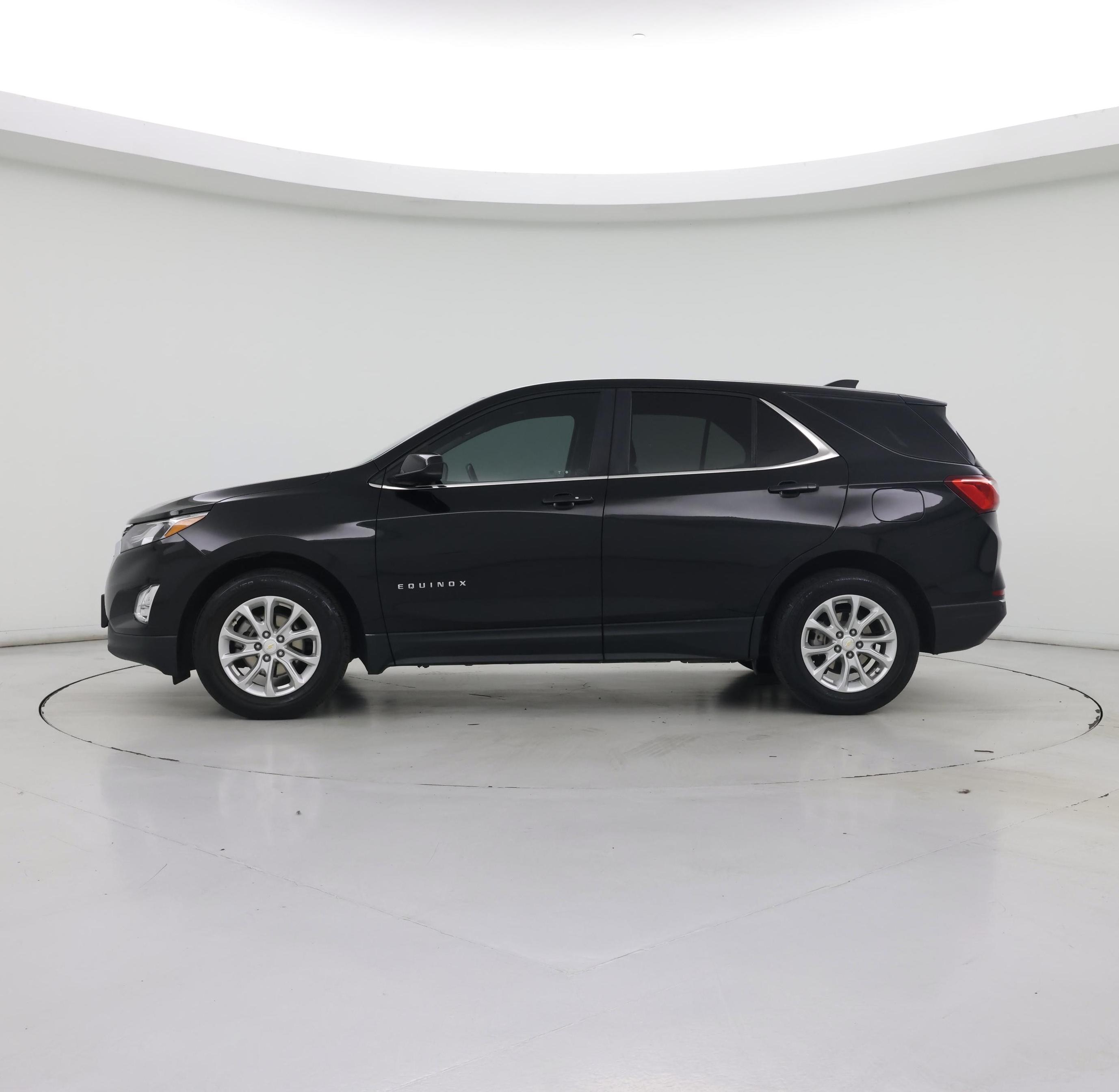 Thumbnail: 2021 Chevrolet Equinox - 3