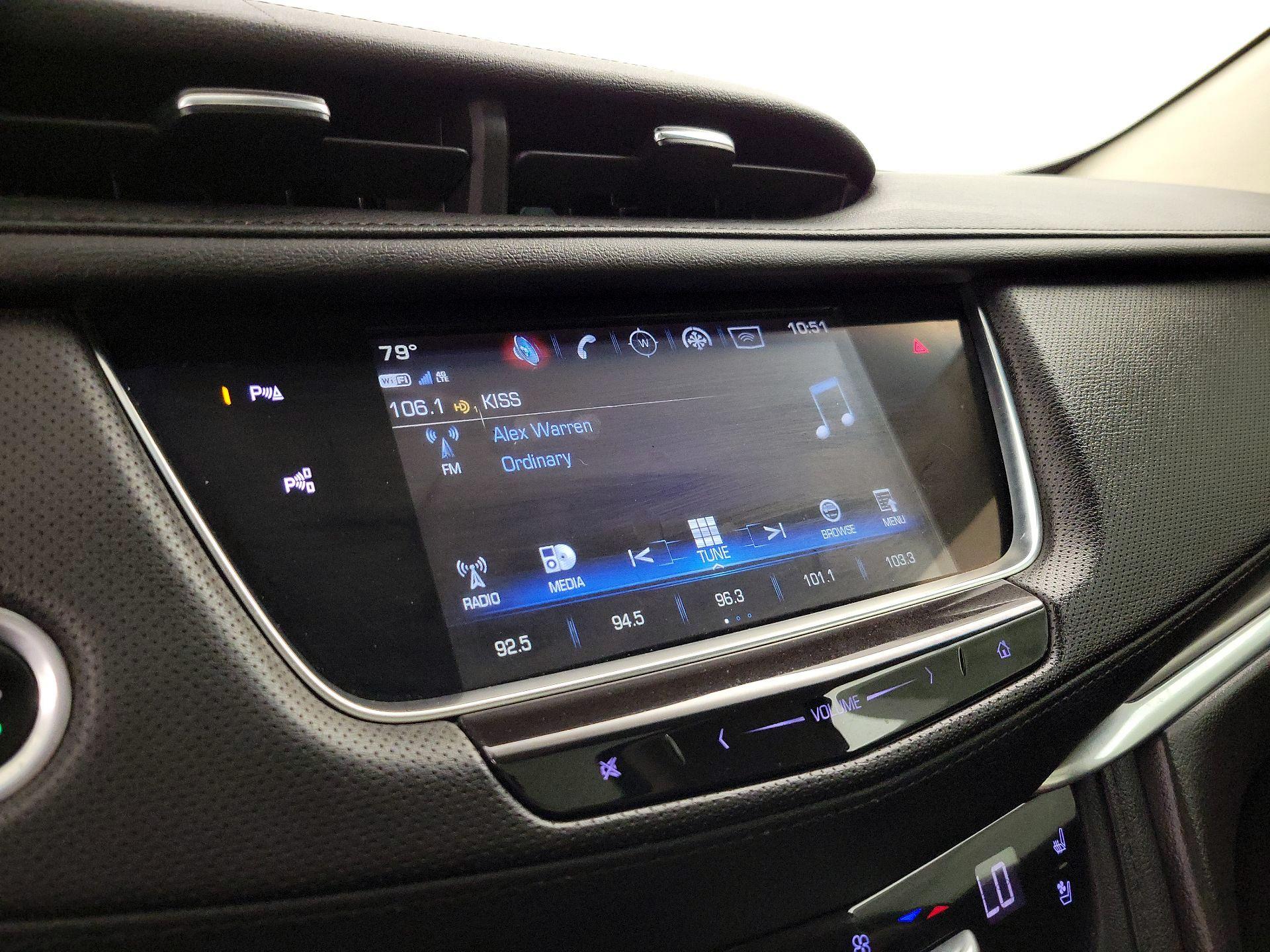 Thumbnail: 2019 Cadillac XT5 - 15