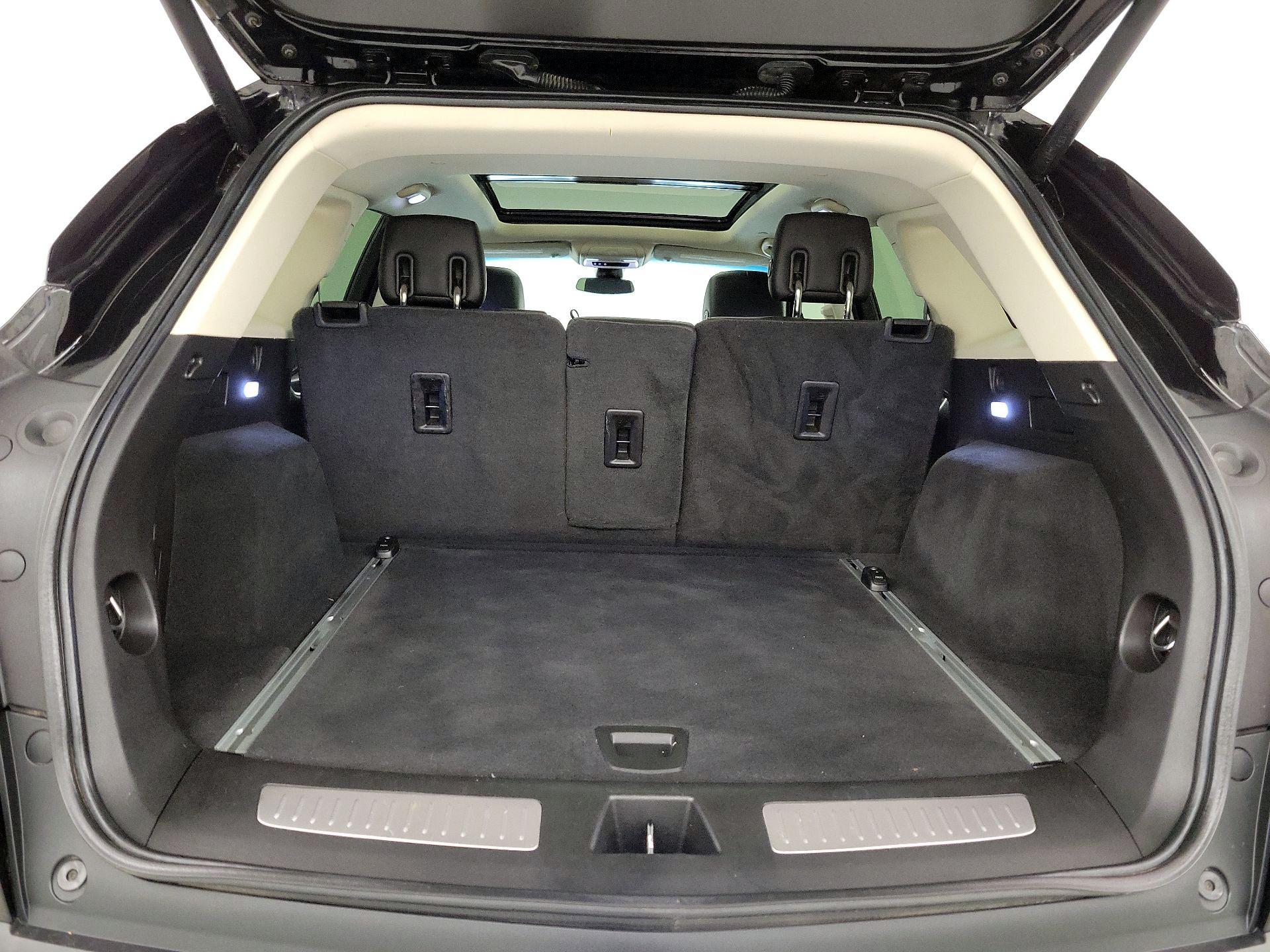 Thumbnail: 2019 Cadillac XT5 - 20