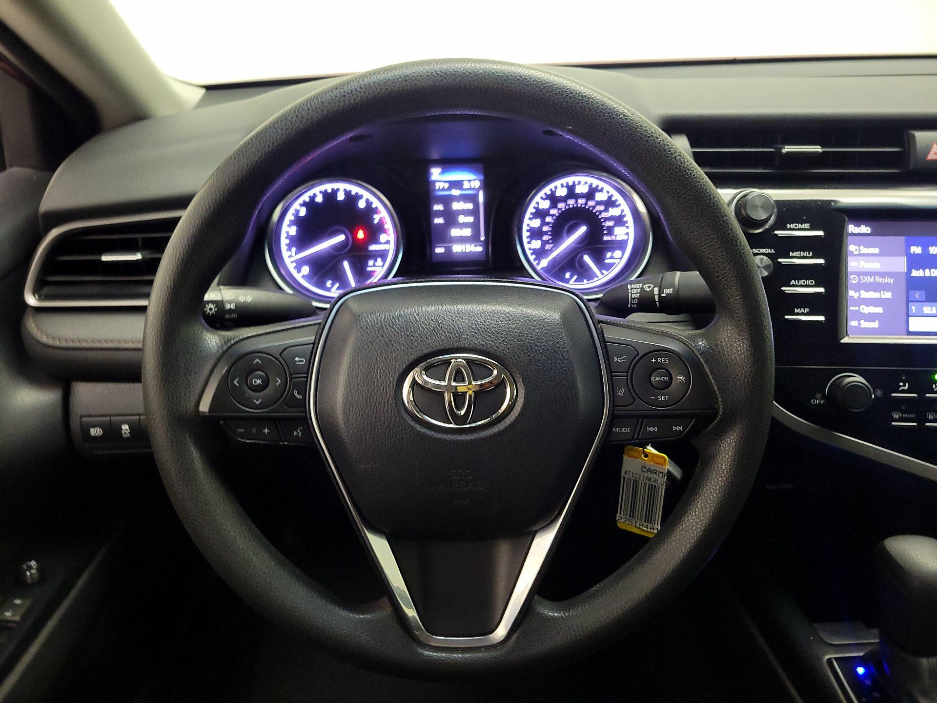 Thumbnail: 2020 Toyota Camry - 10