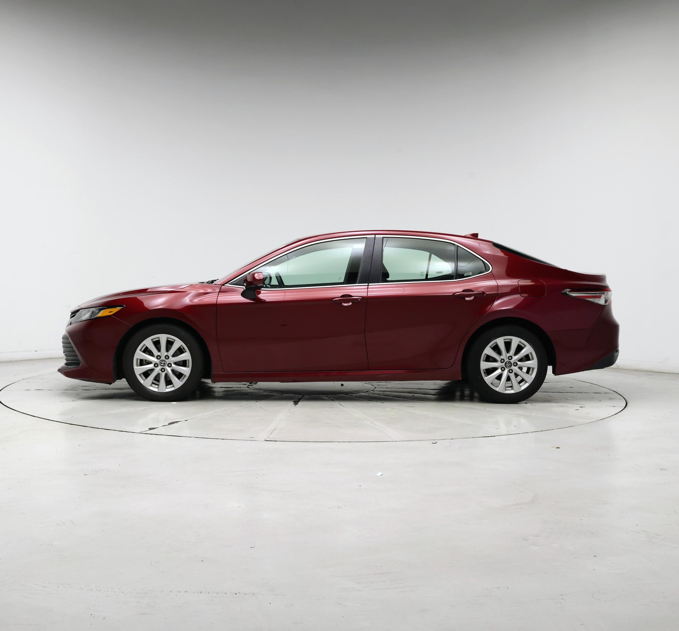 Thumbnail: 2020 Toyota Camry - 3