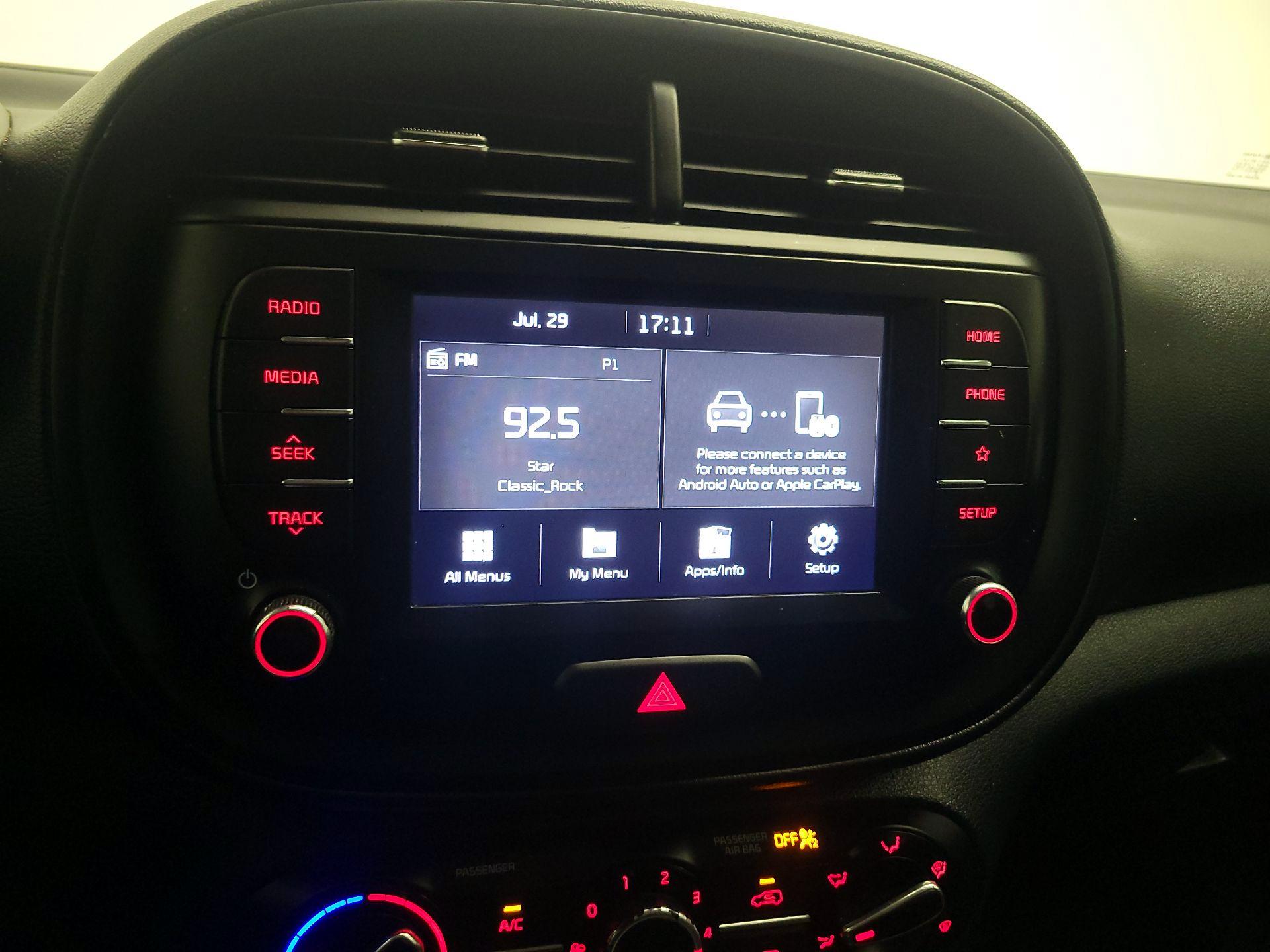 Thumbnail: 2020 Kia Soul - 15