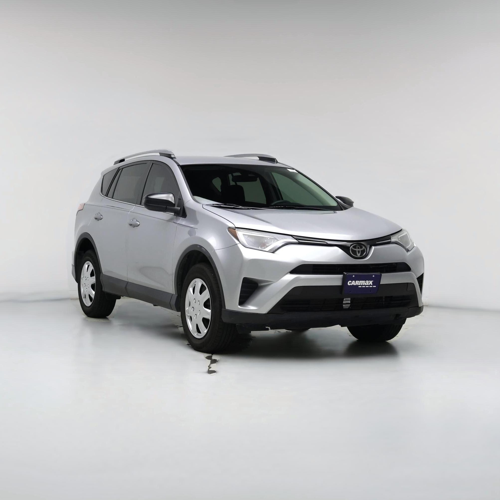 Thumbnail: 2017 Toyota RAV4 - 1