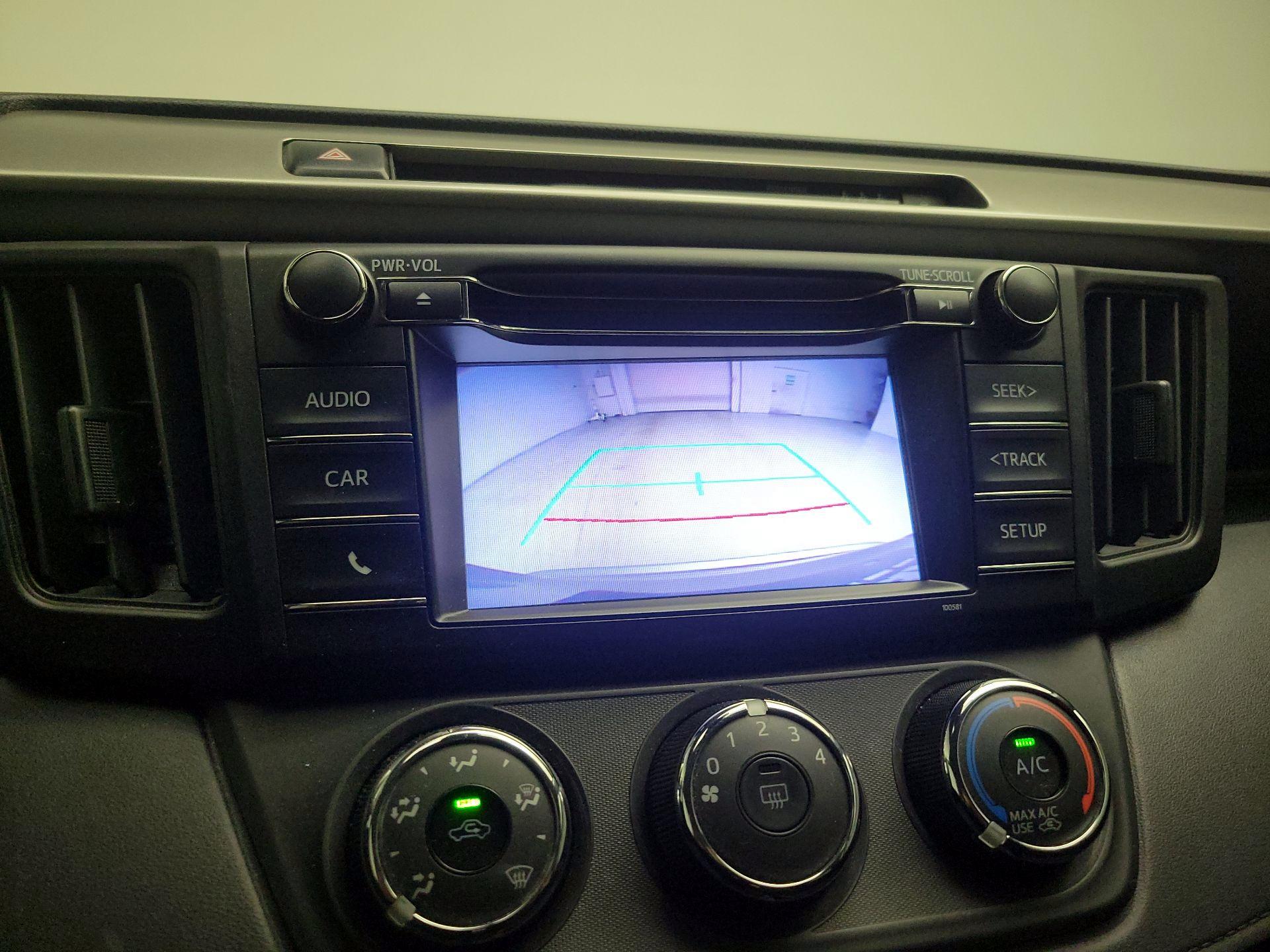 Thumbnail: 2017 Toyota RAV4 - 14