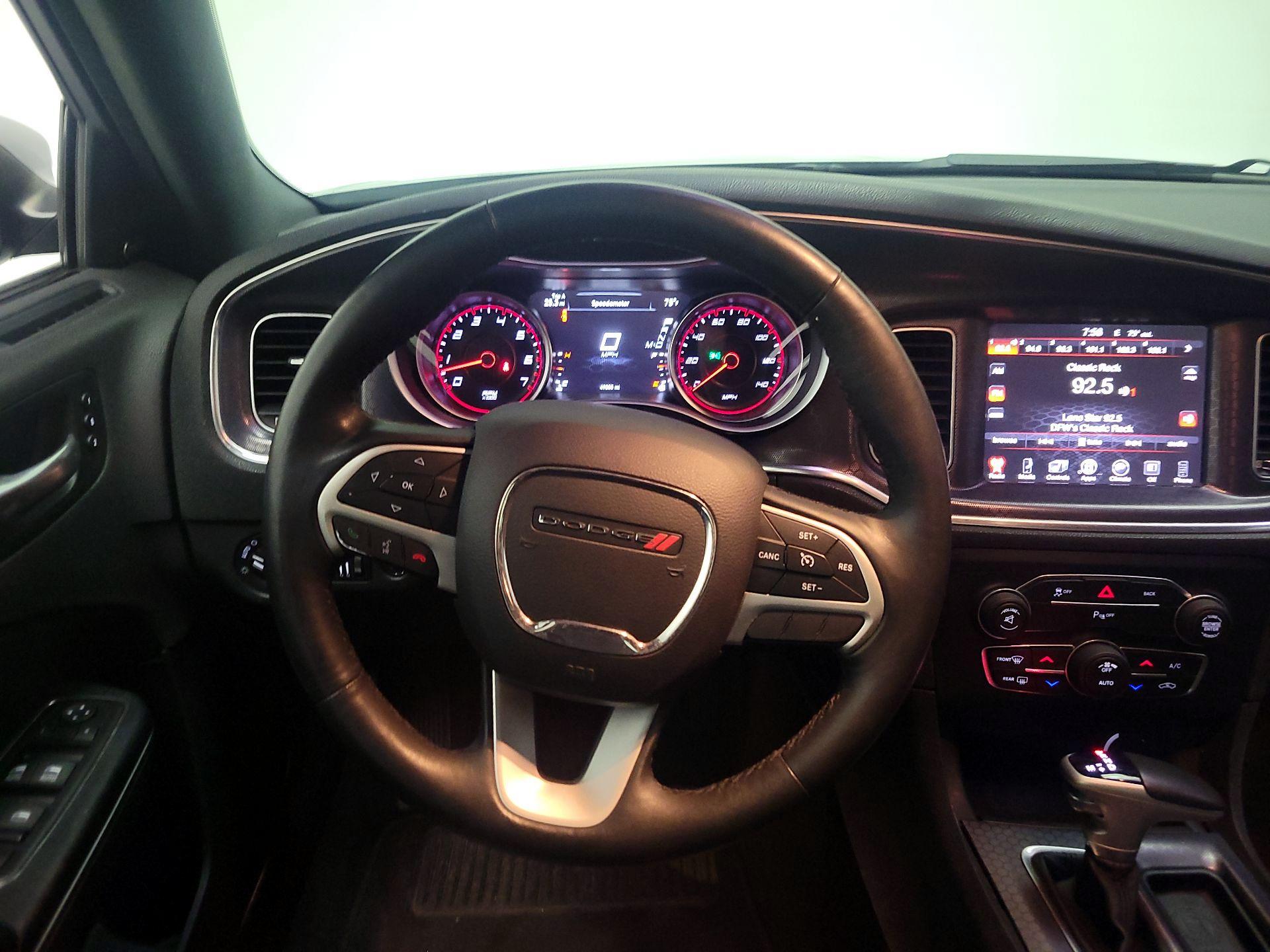 Thumbnail: 2016 Dodge Charger - 10