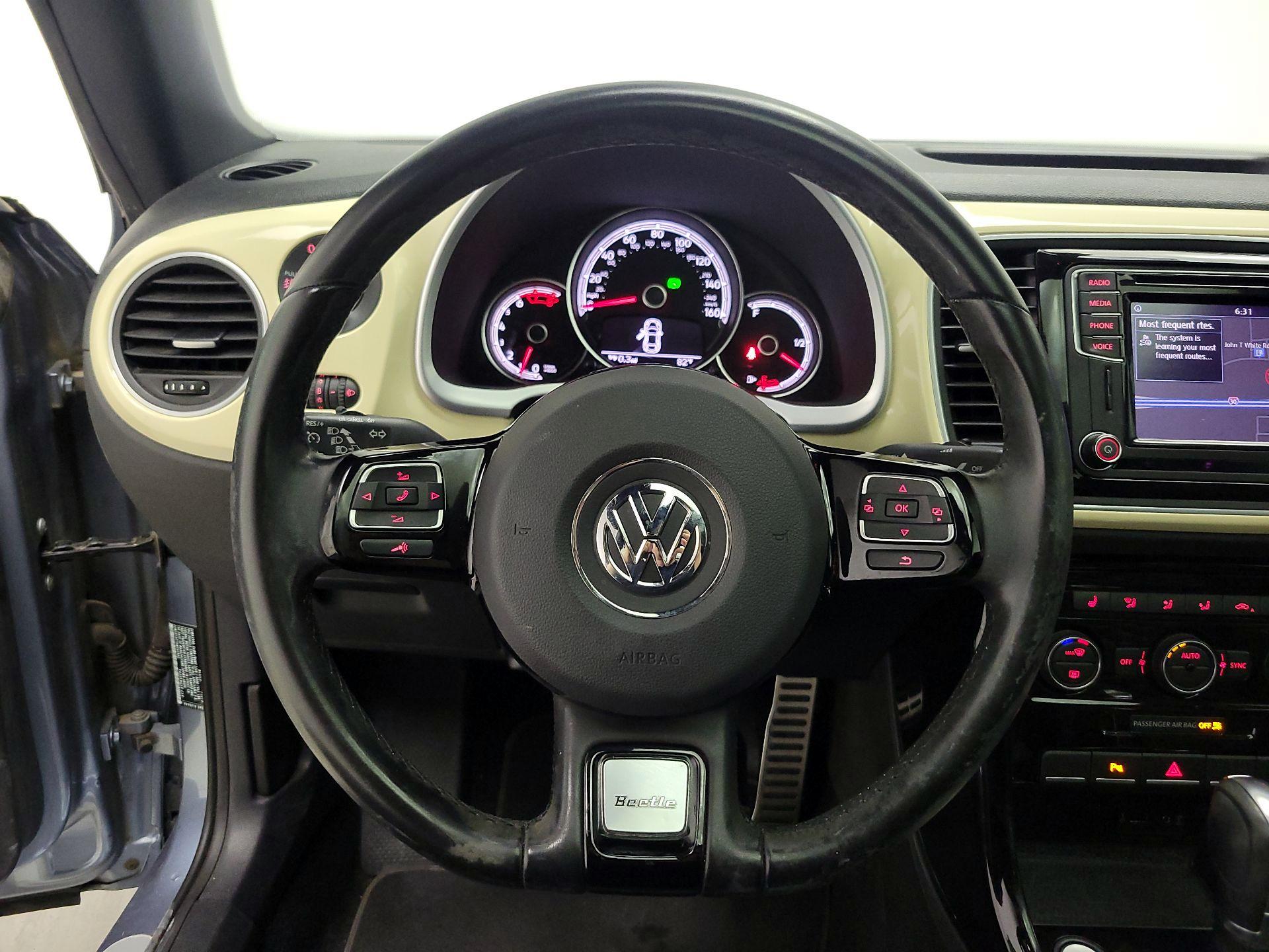 Thumbnail: 2019 Volkswagen Beetle - 10