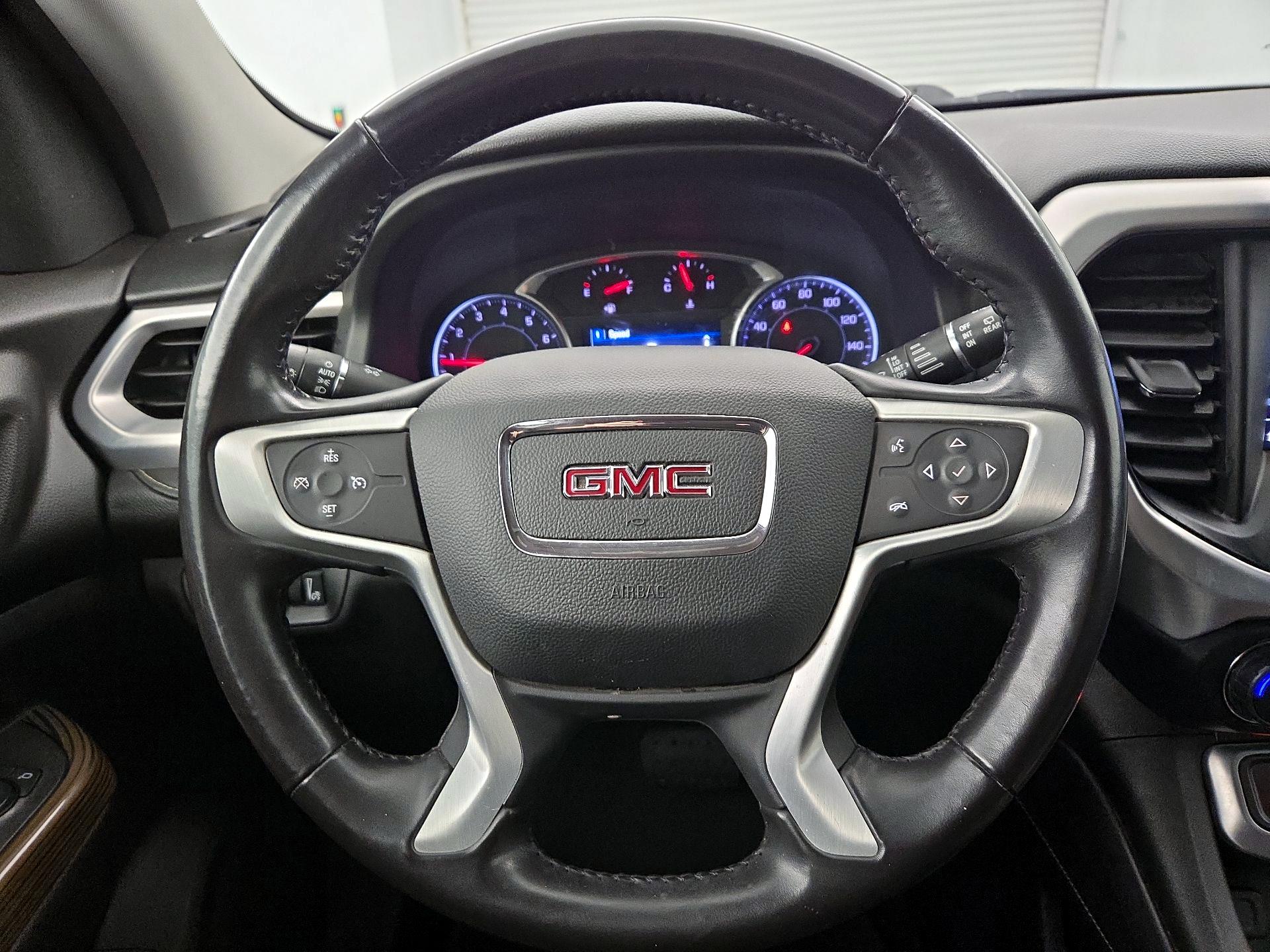 Thumbnail: 2020 GMC Acadia - 10