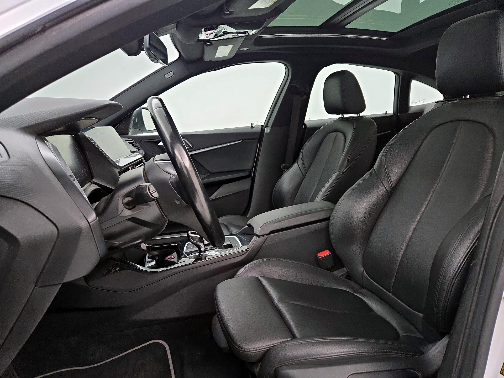Thumbnail: 2022 BMW 2 Series - 11