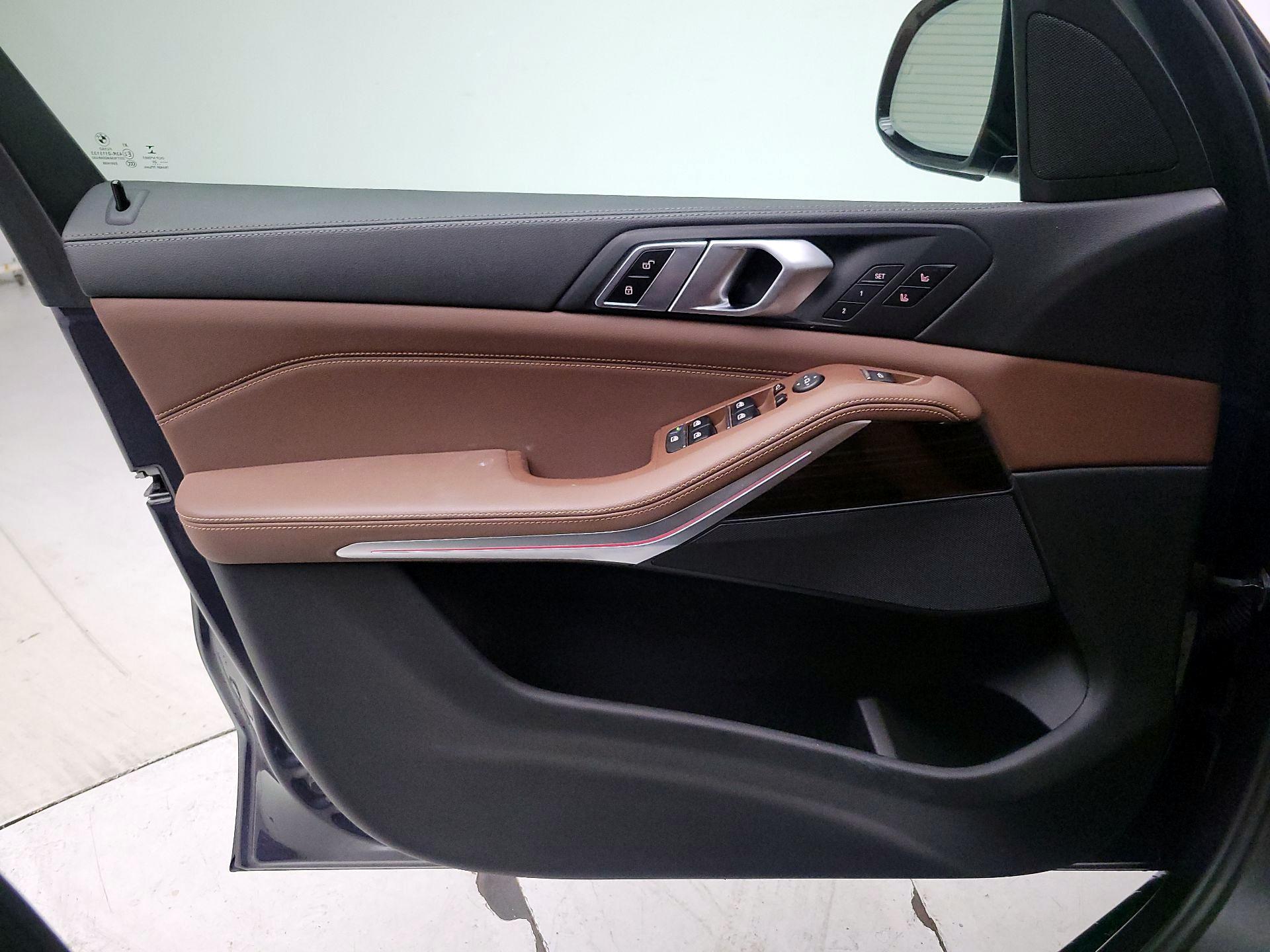 Thumbnail: 2020 BMW X5 - 12