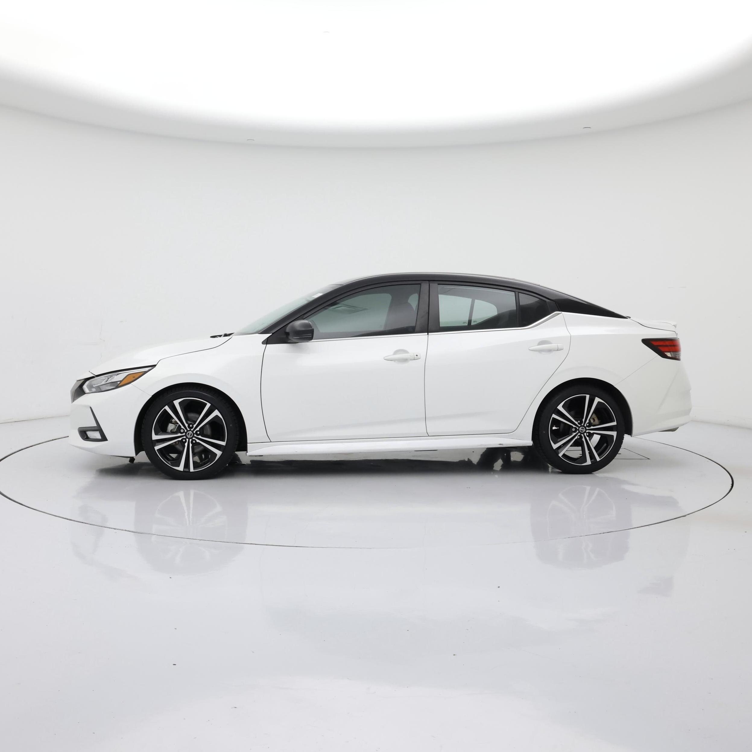 Thumbnail: 2020 Nissan Sentra - 3