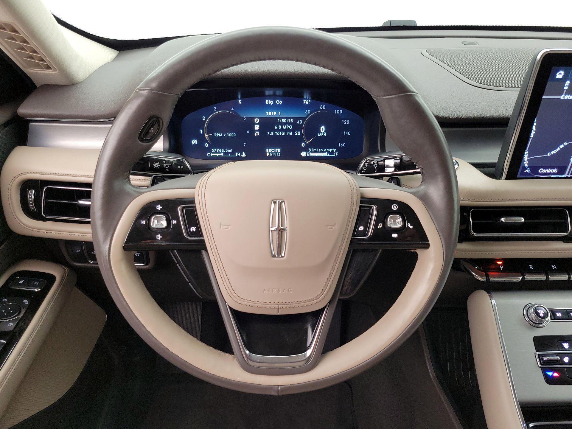 Thumbnail: 2021 Lincoln Aviator - 10