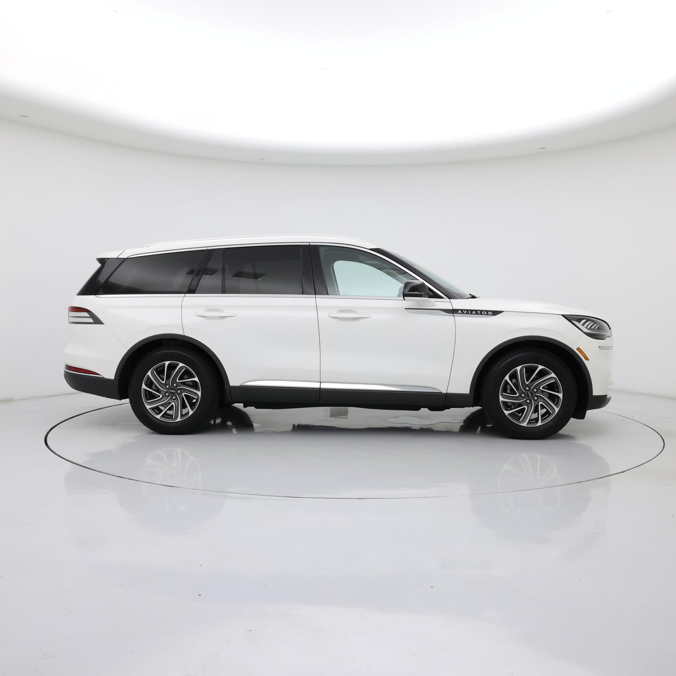 Thumbnail: 2021 Lincoln Aviator - 7