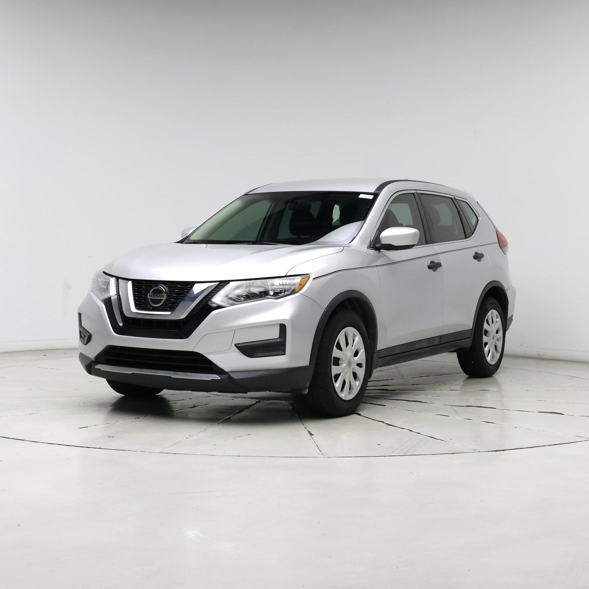 Thumbnail: 2018 Nissan Rogue - 4
