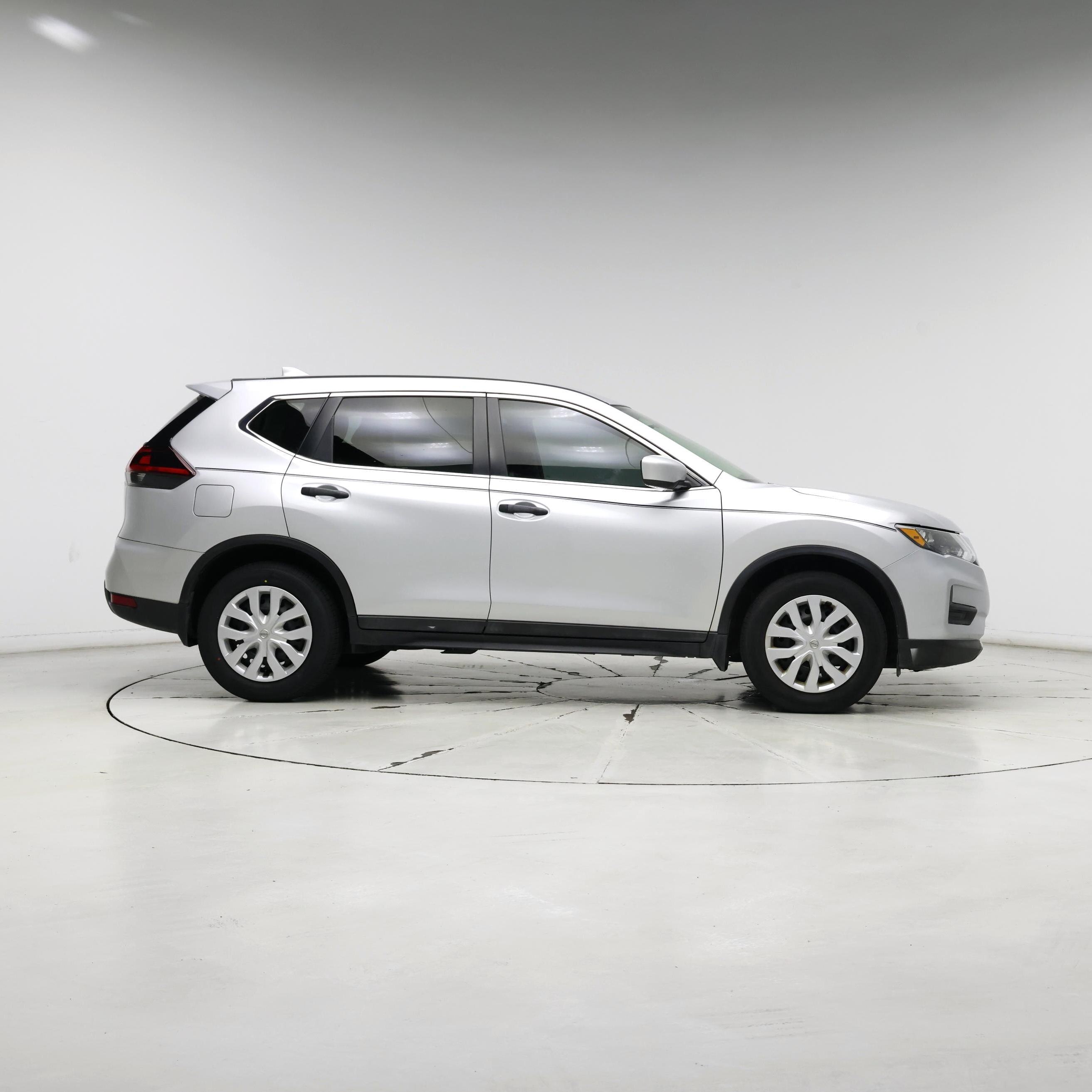 Thumbnail: 2018 Nissan Rogue - 7