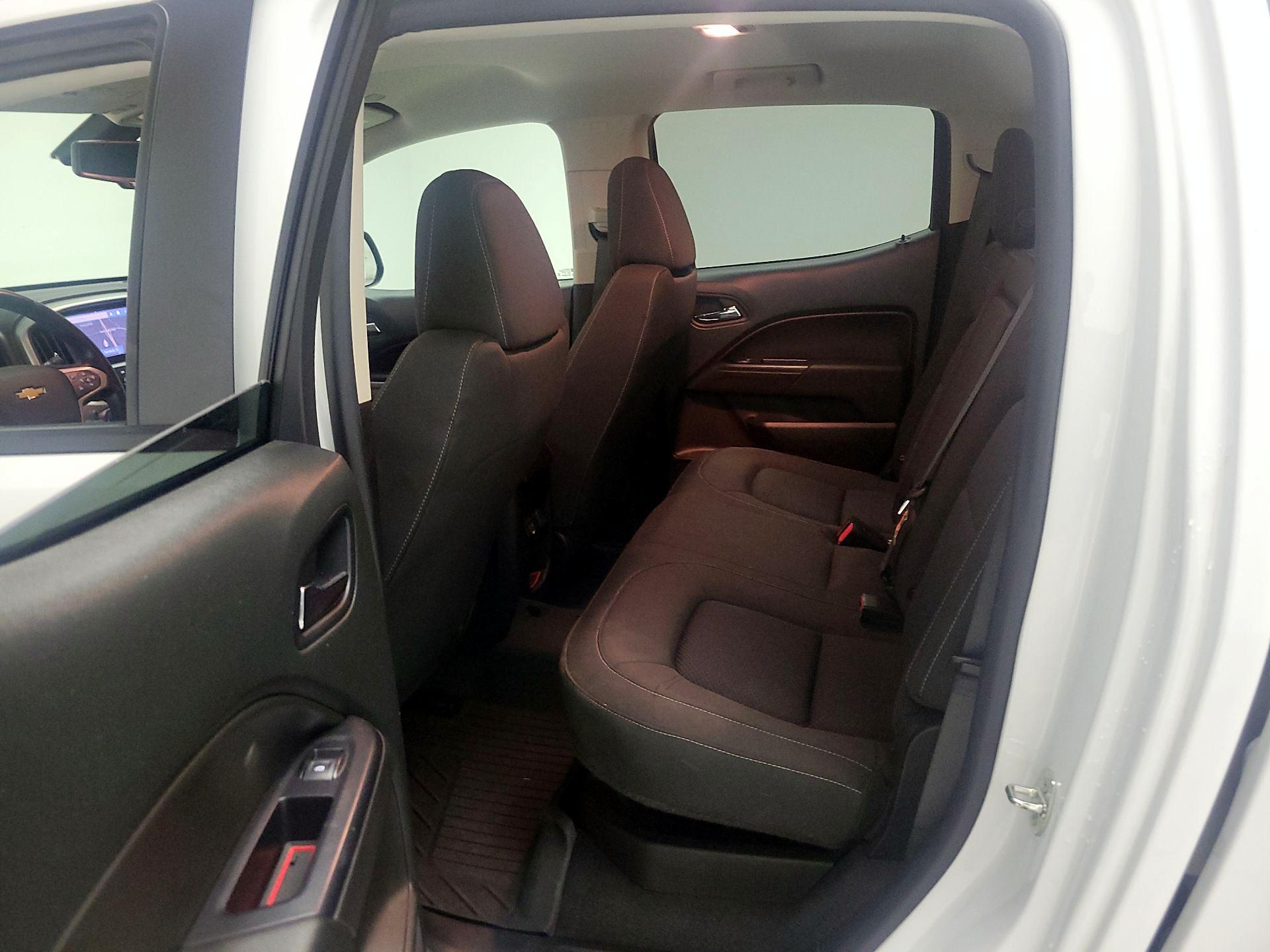Thumbnail: 2021 Chevrolet Colorado - 19