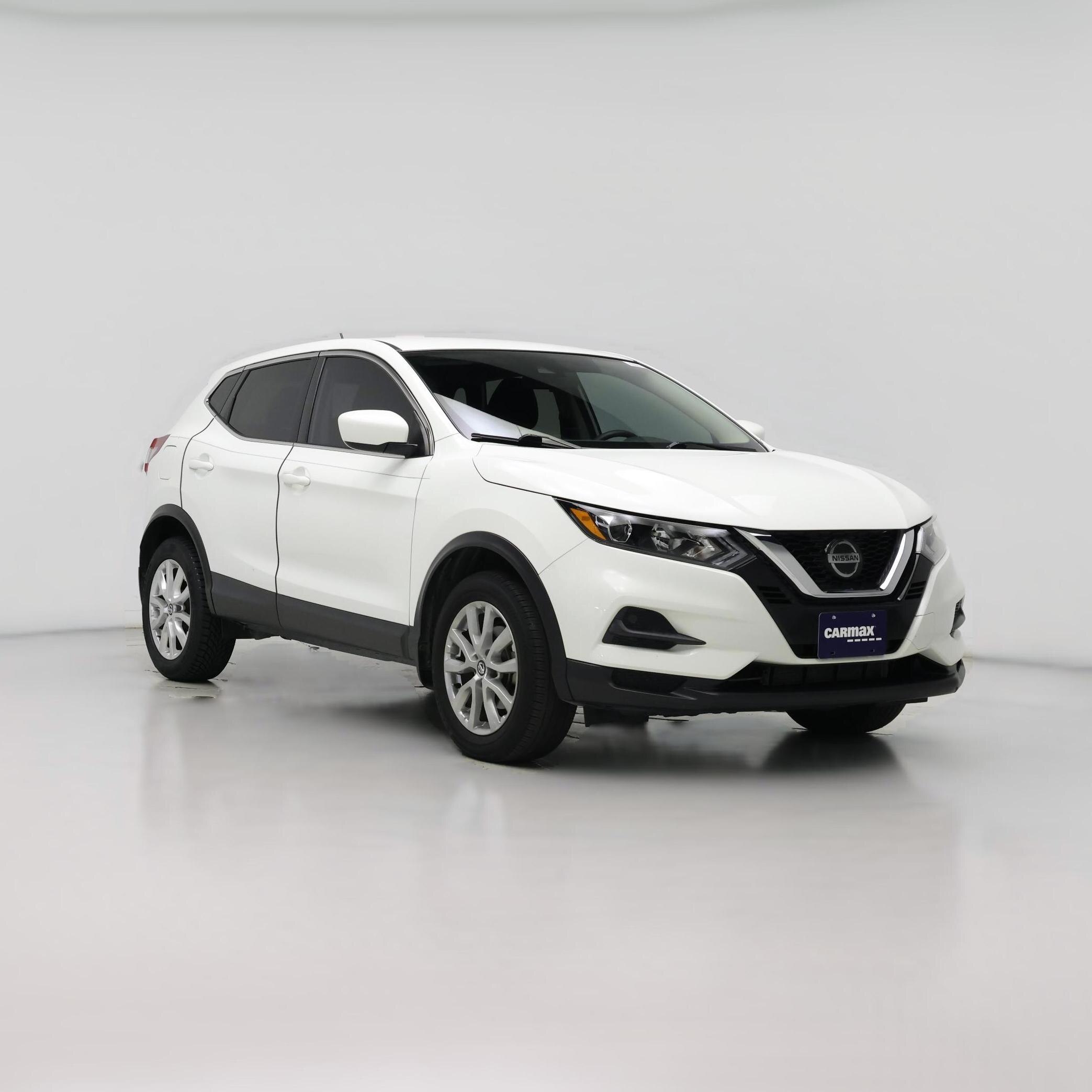 Thumbnail: 2021 Nissan Rogue Sport - 1