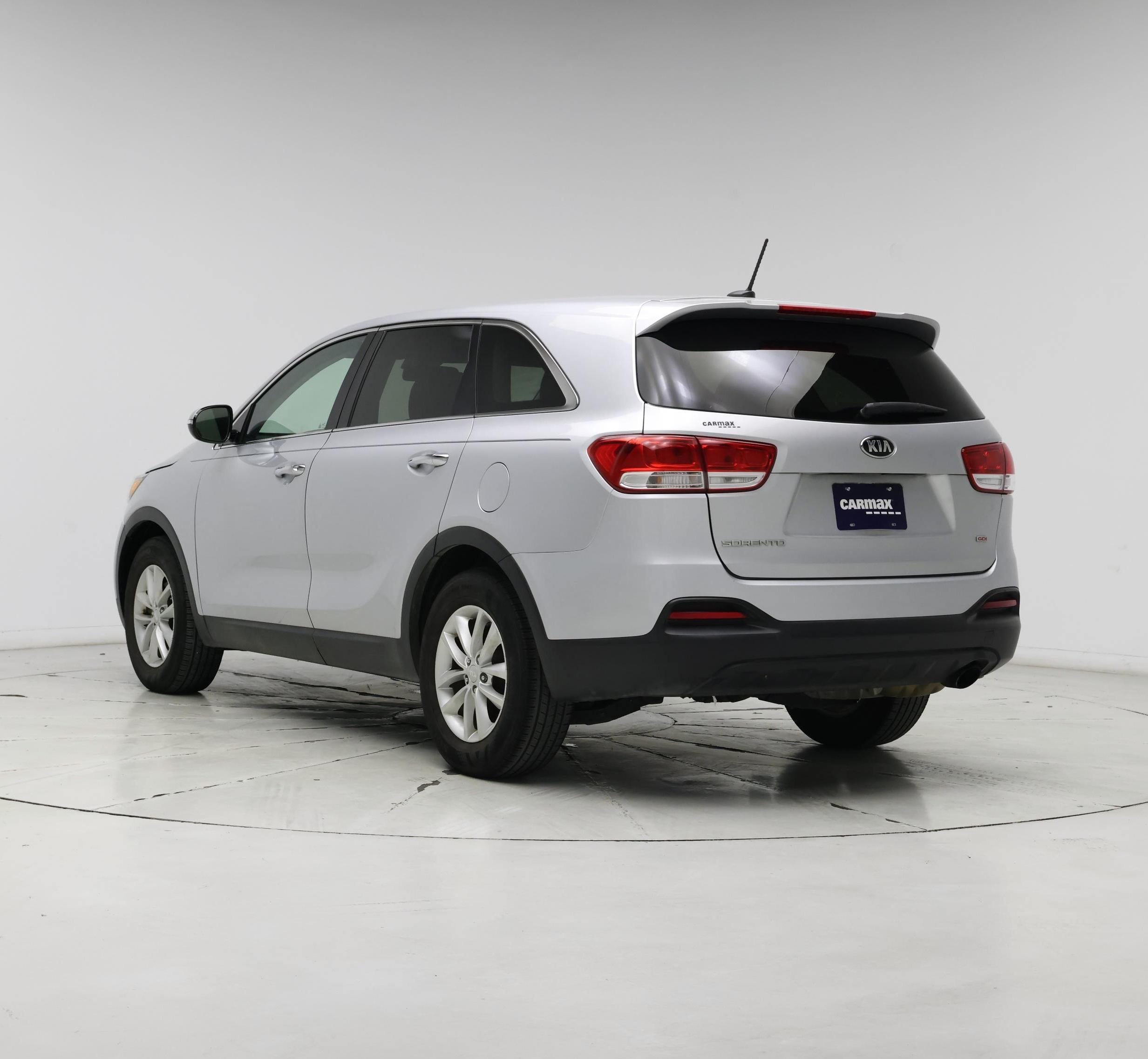 Thumbnail: 2017 Kia Sorento - 2