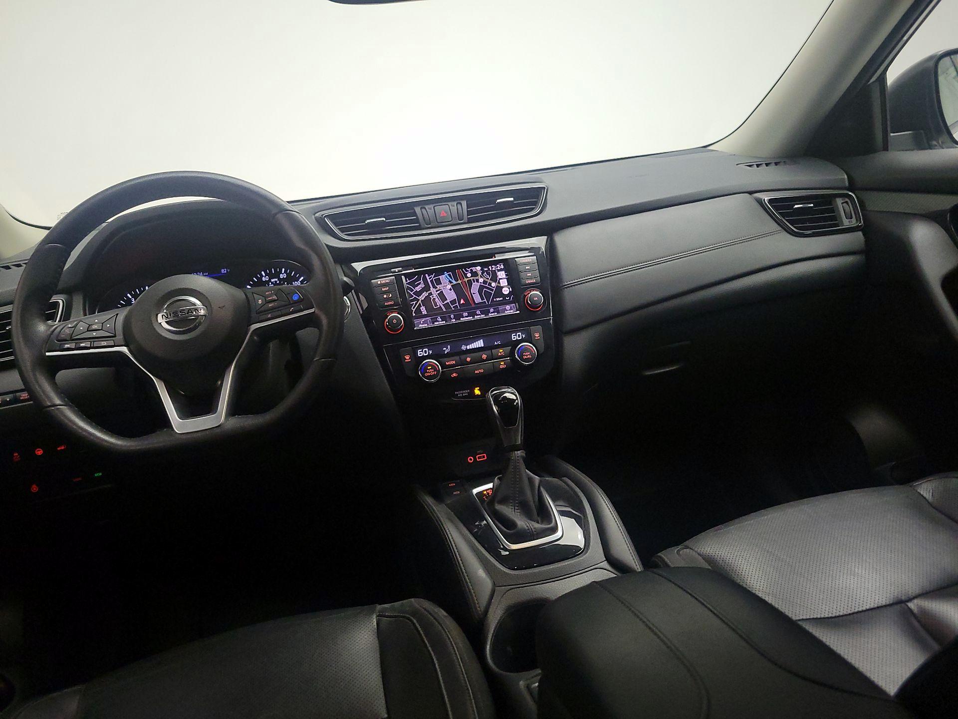 Thumbnail: 2019 Nissan Rogue - 9