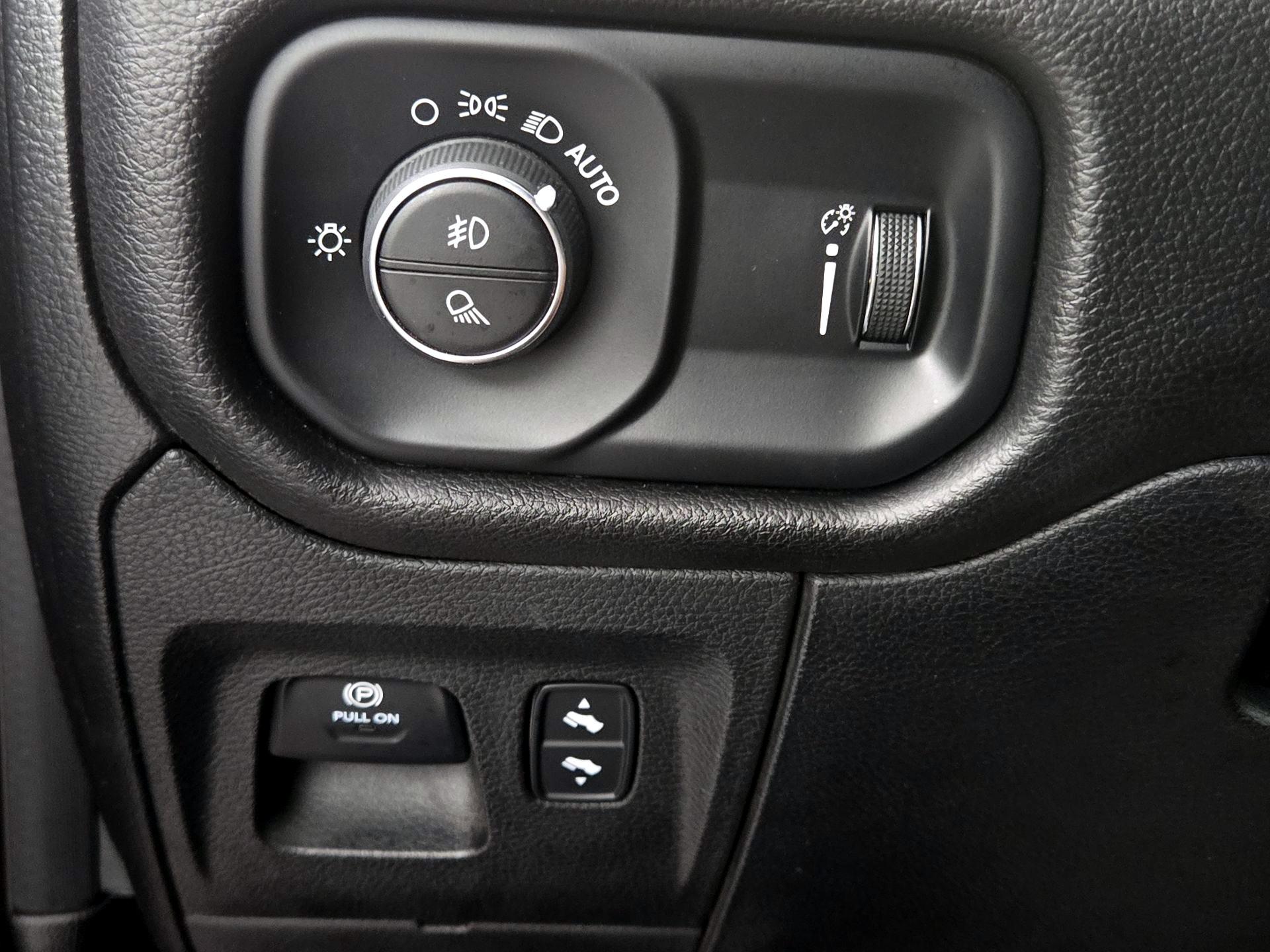 Thumbnail: 2023 RAM 1500 - 13