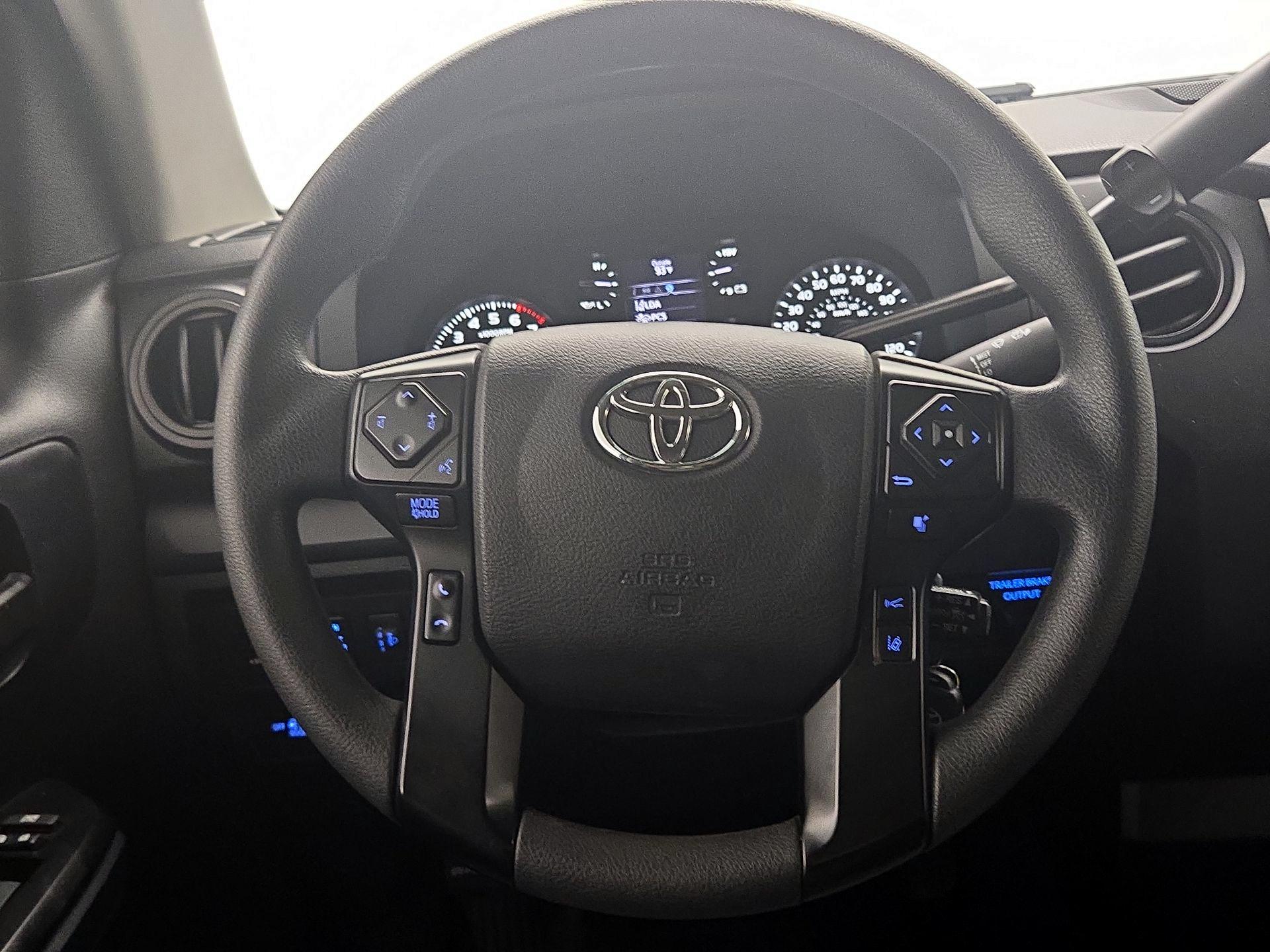Thumbnail: 2021 Toyota Tundra - 10