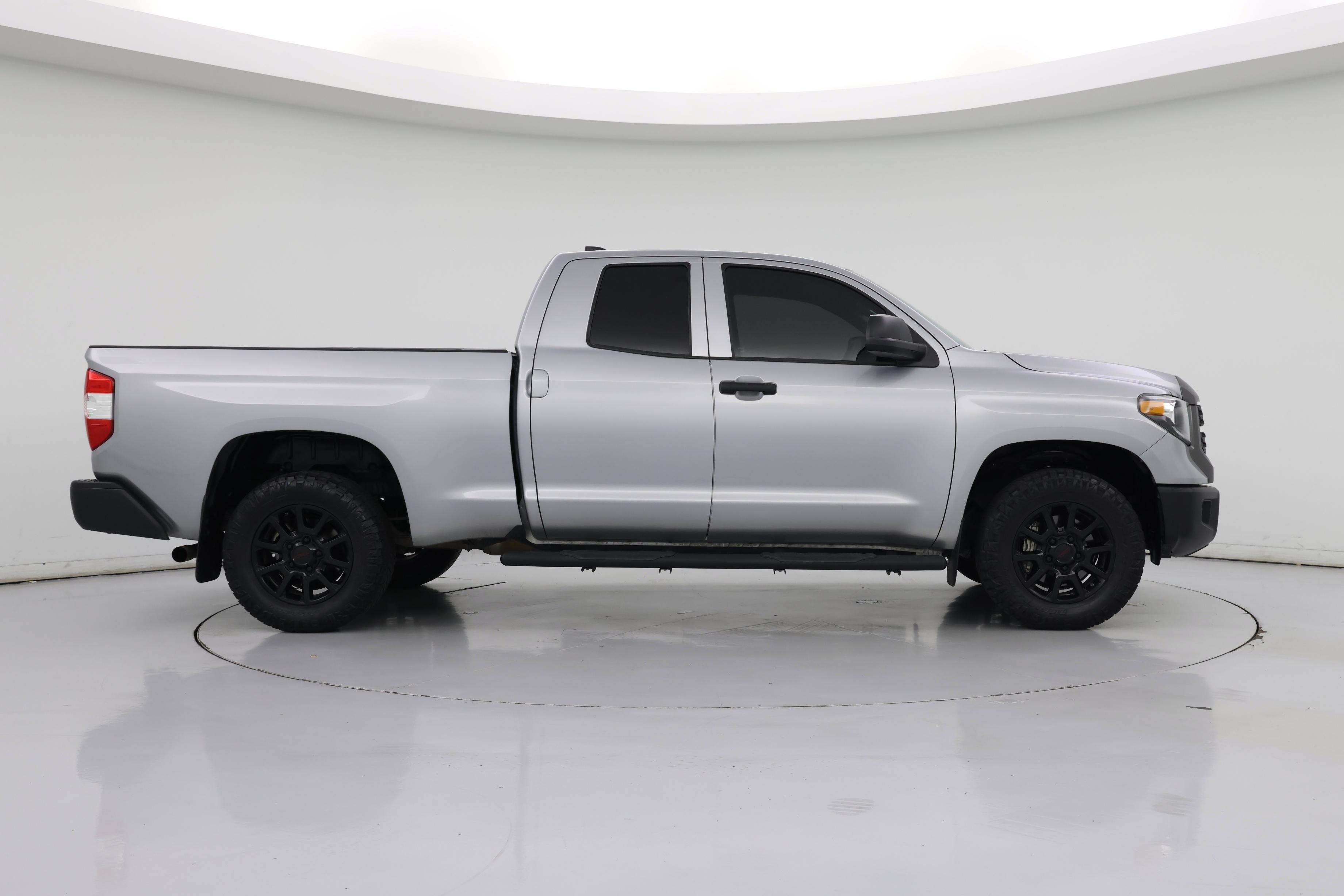 Thumbnail: 2021 Toyota Tundra - 7
