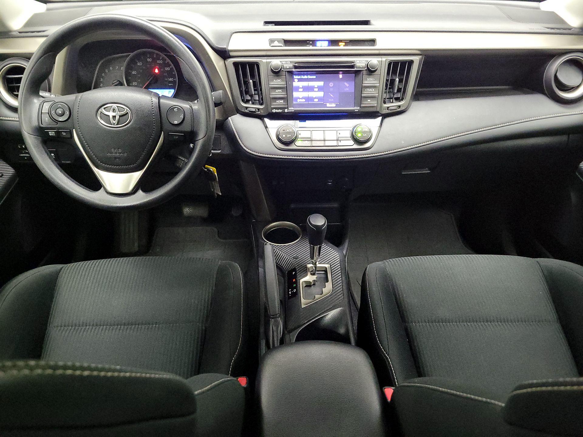 Thumbnail: 2014 Toyota RAV4 - 9