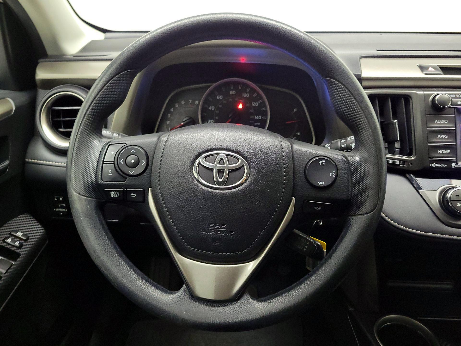Thumbnail: 2014 Toyota RAV4 - 10