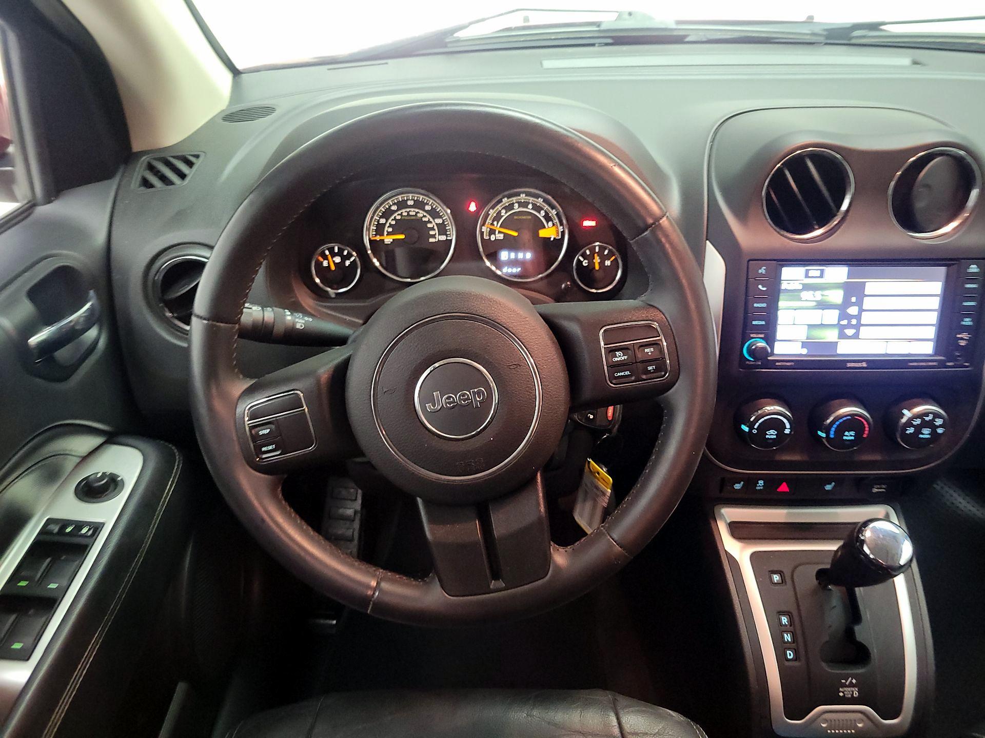 Thumbnail: 2014 Jeep Compass - 10