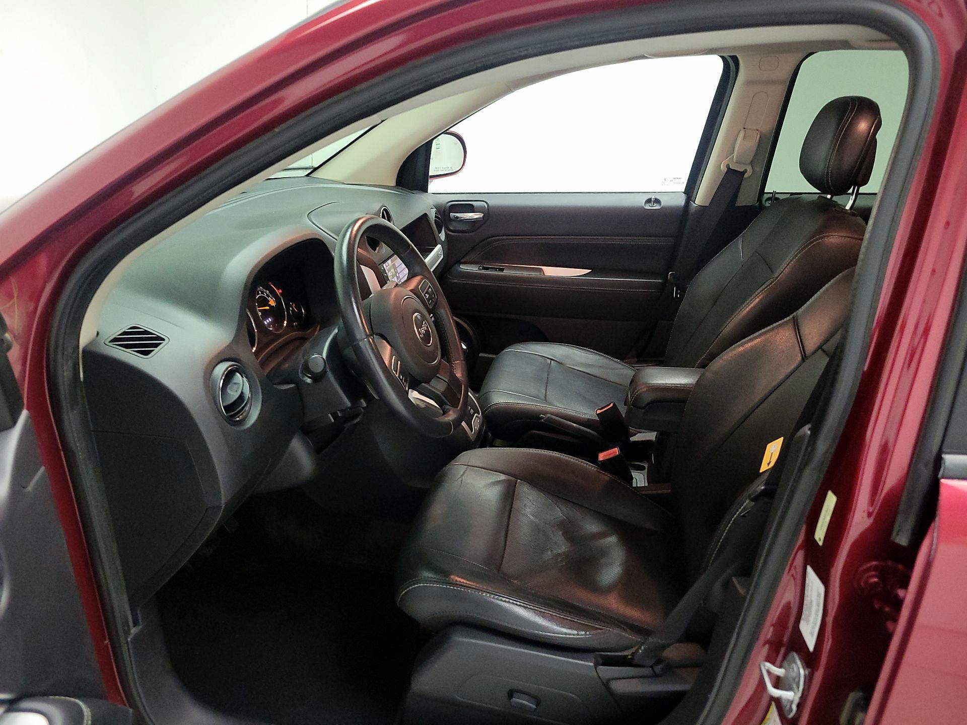Thumbnail: 2014 Jeep Compass - 11