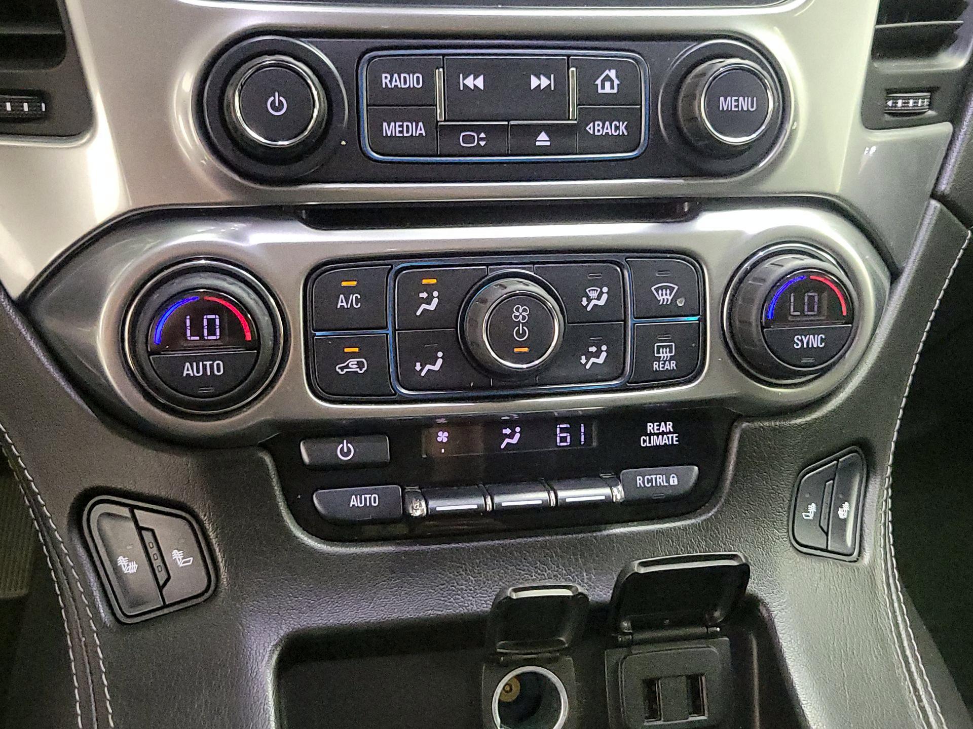 Thumbnail: 2018 Chevrolet Suburban - 17