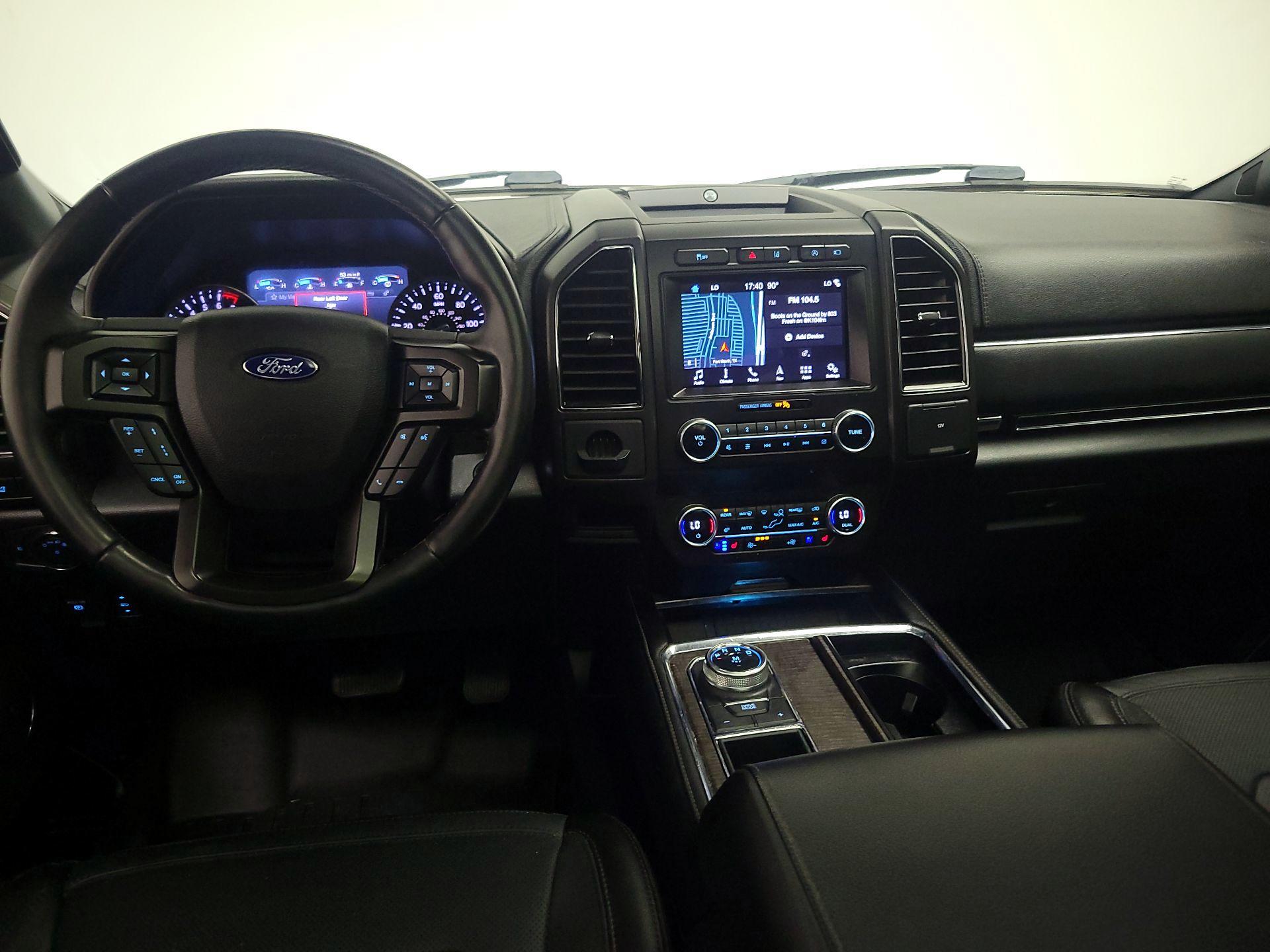 Thumbnail: 2019 Ford Expedition - 9