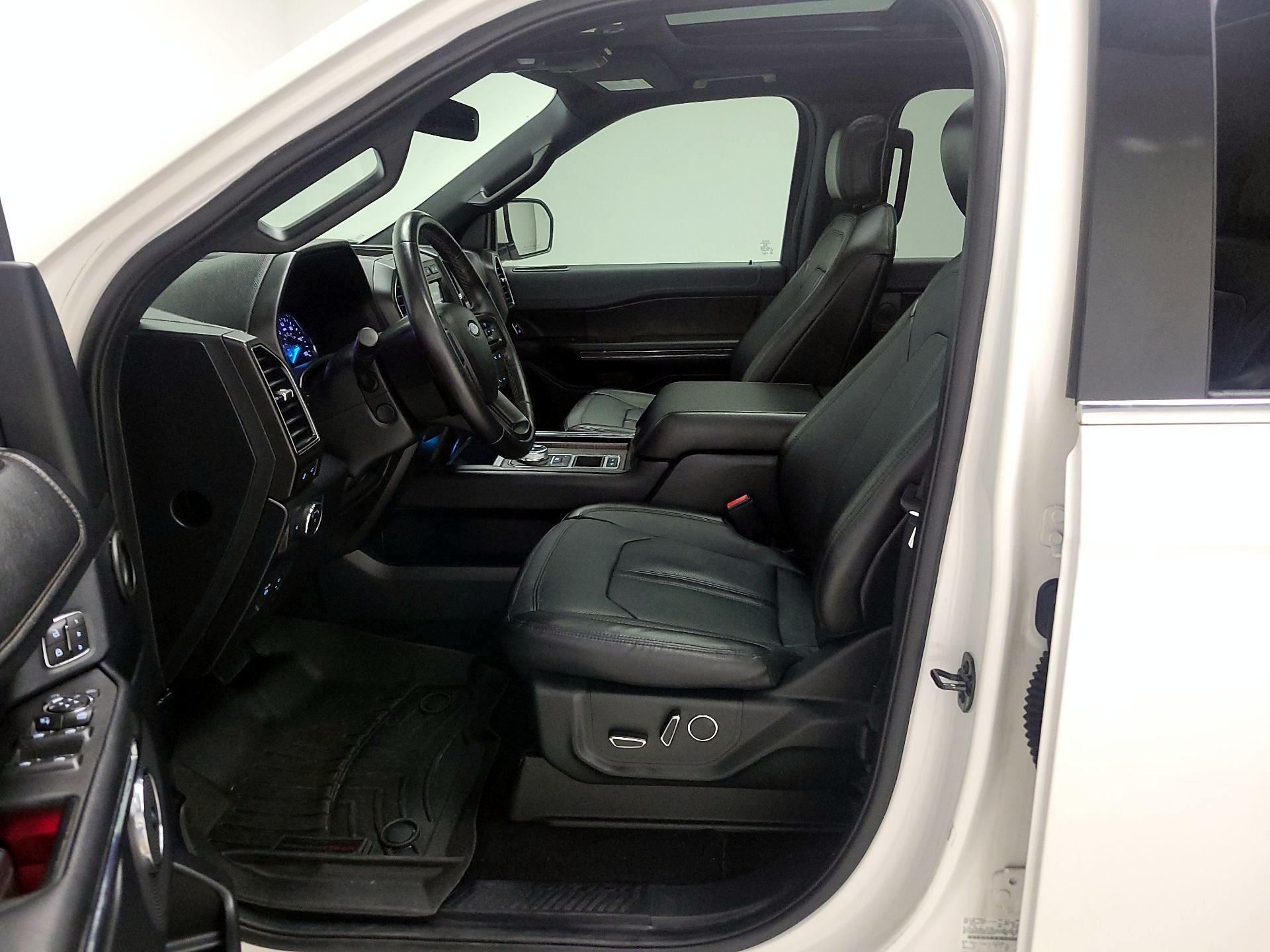 Thumbnail: 2019 Ford Expedition - 11
