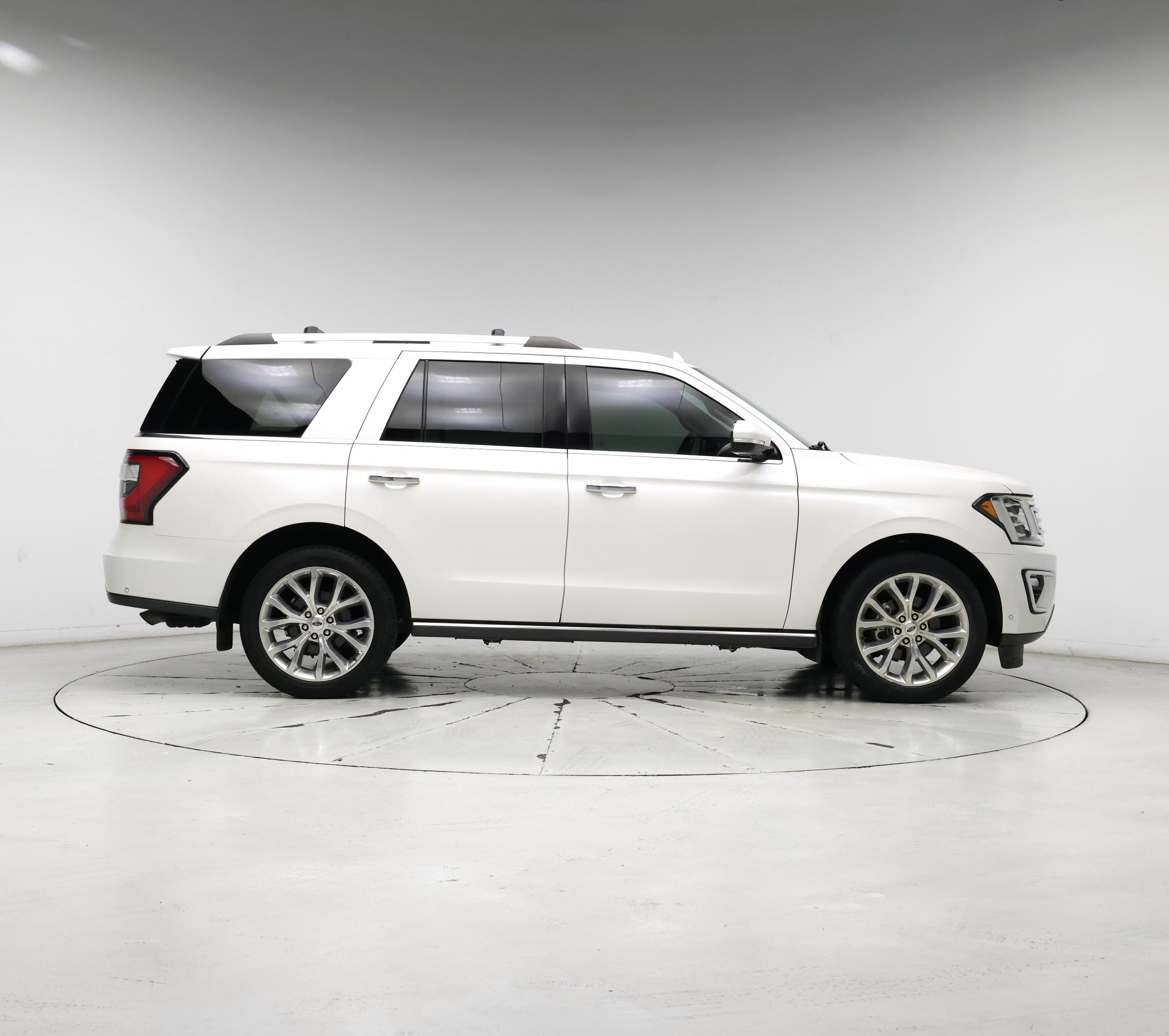 Thumbnail: 2019 Ford Expedition - 7