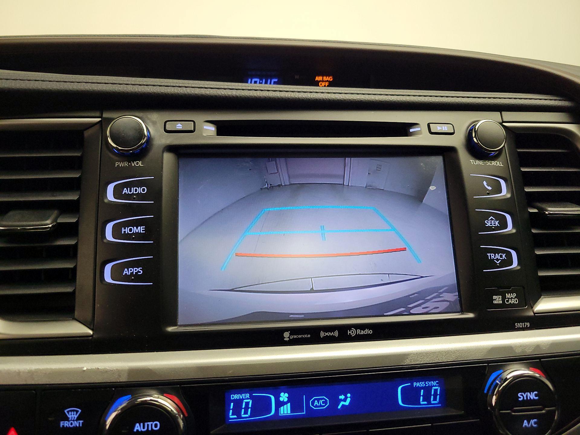 Thumbnail: 2017 Toyota Highlander - 15