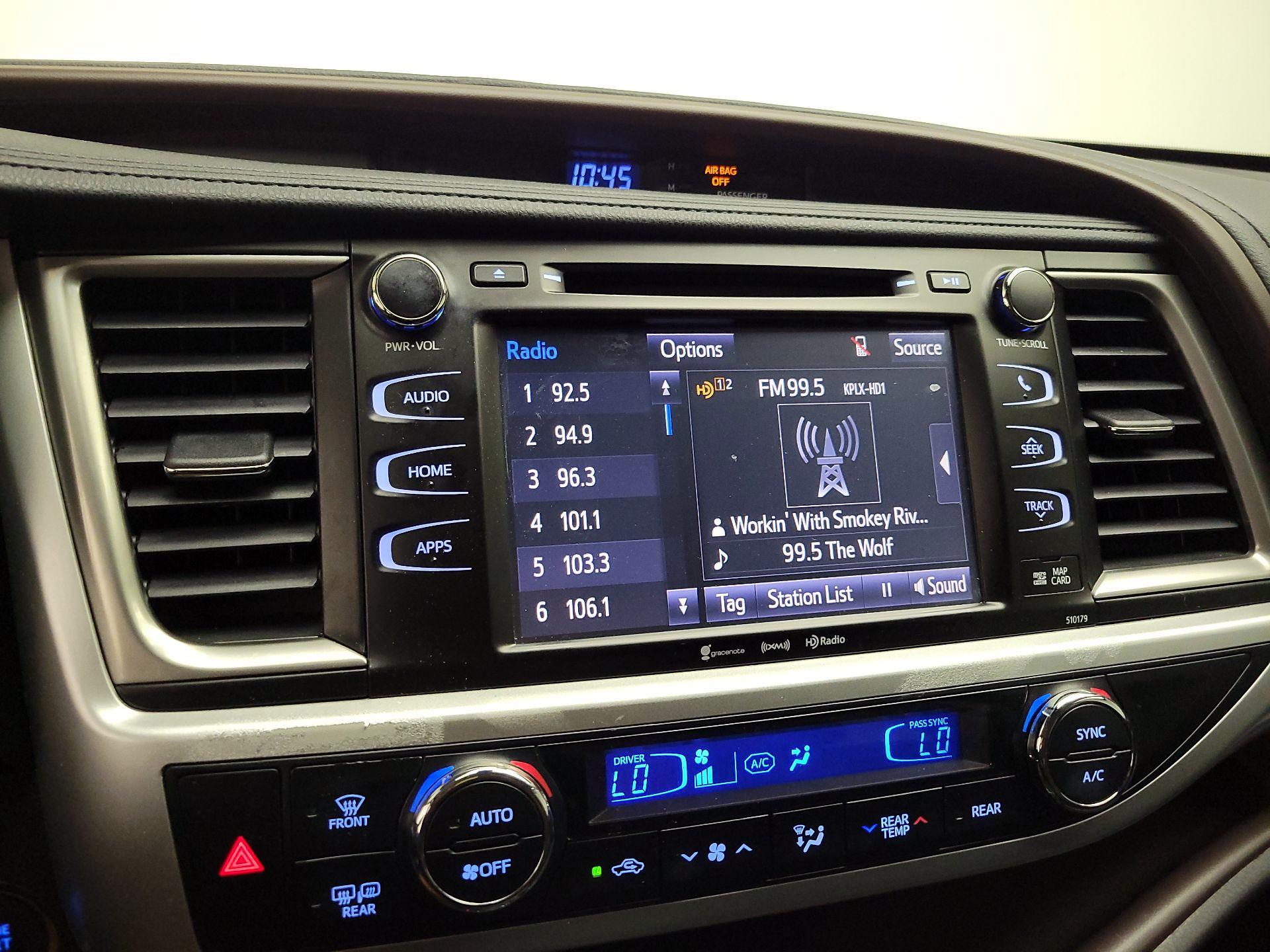 Thumbnail: 2017 Toyota Highlander - 16