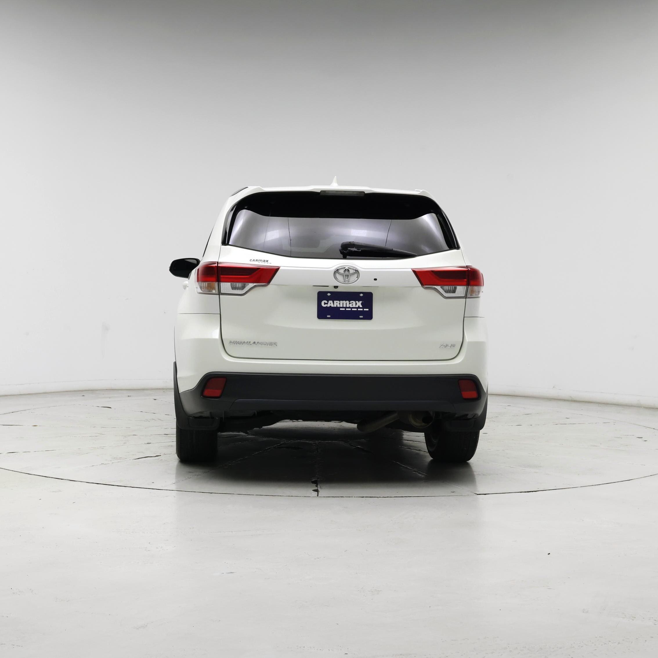 Thumbnail: 2017 Toyota Highlander - 6