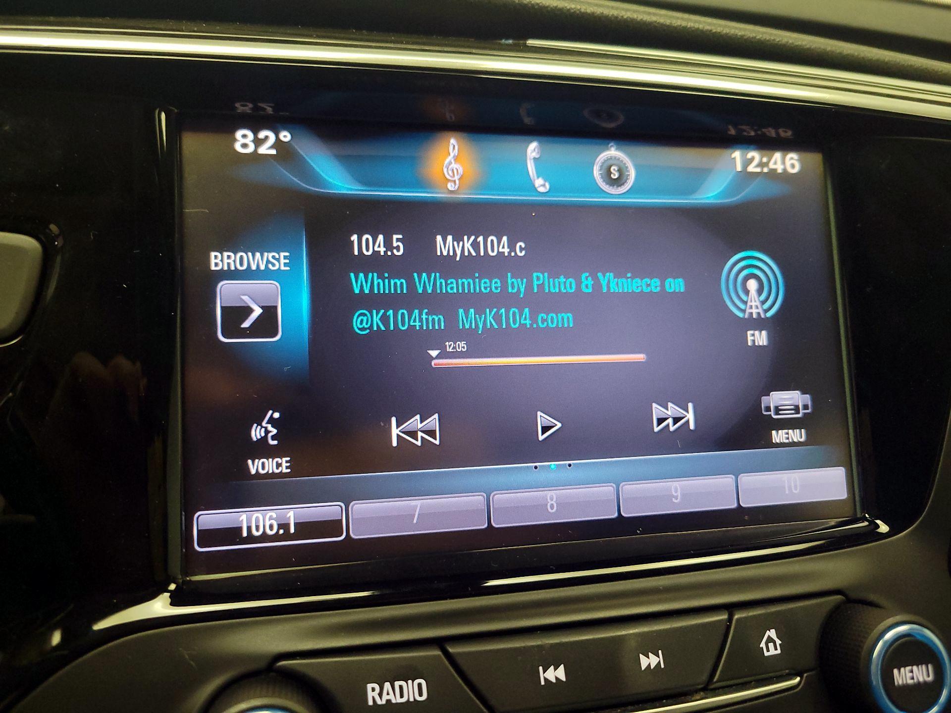 Thumbnail: 2016 Buick Envision - 16