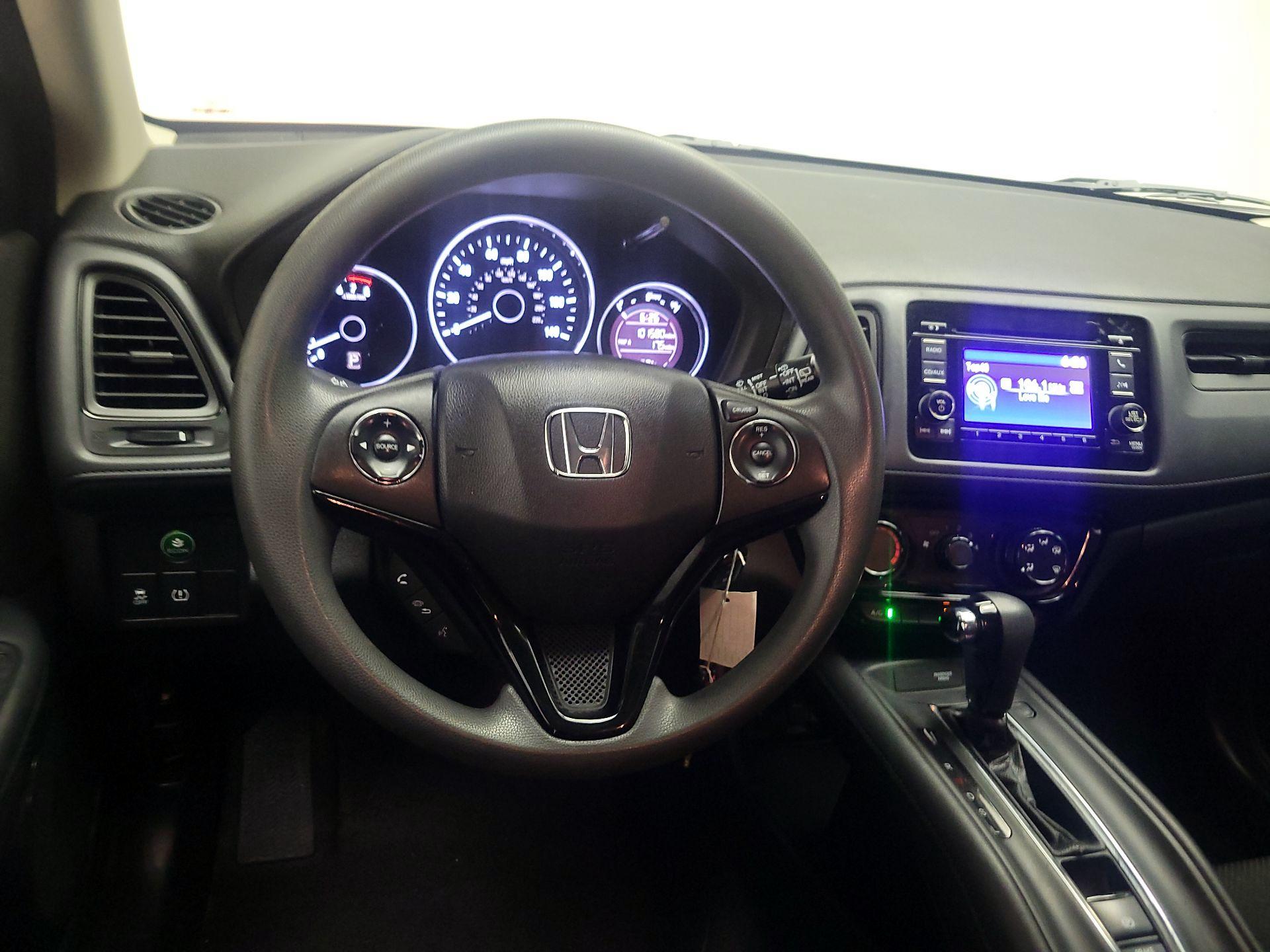 Thumbnail: 2016 Honda HR-V - 10