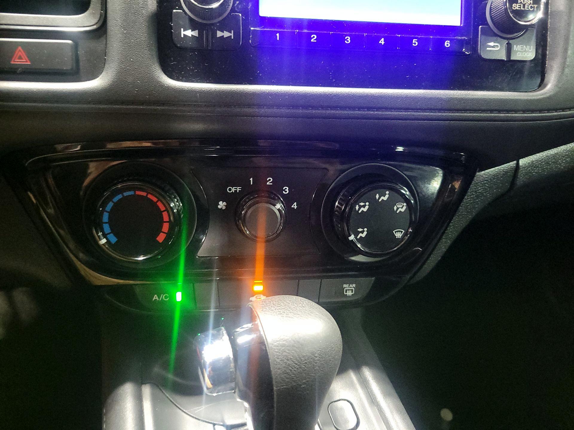Thumbnail: 2016 Honda HR-V - 16
