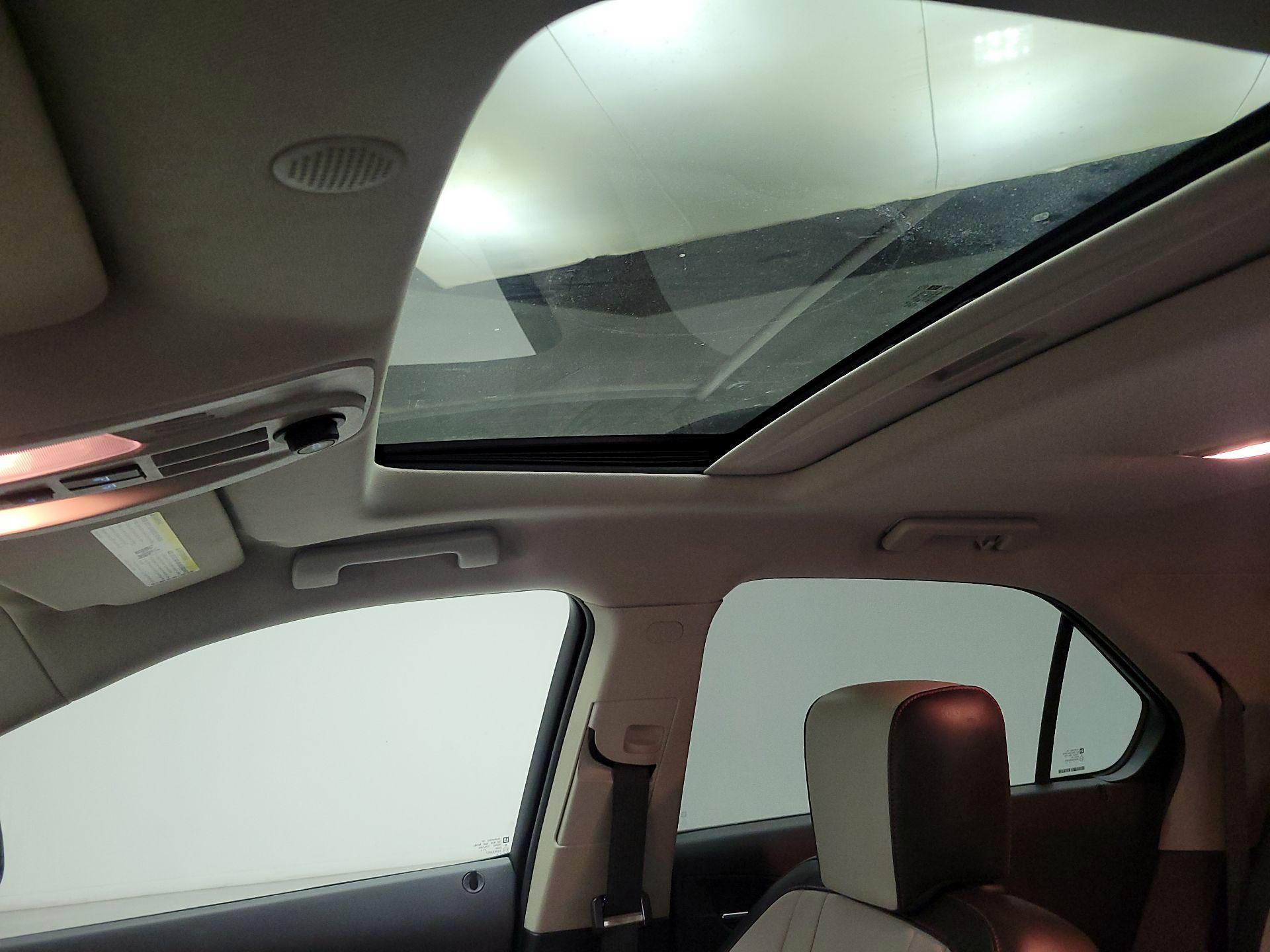 Thumbnail: 2016 Chevrolet Equinox - 18
