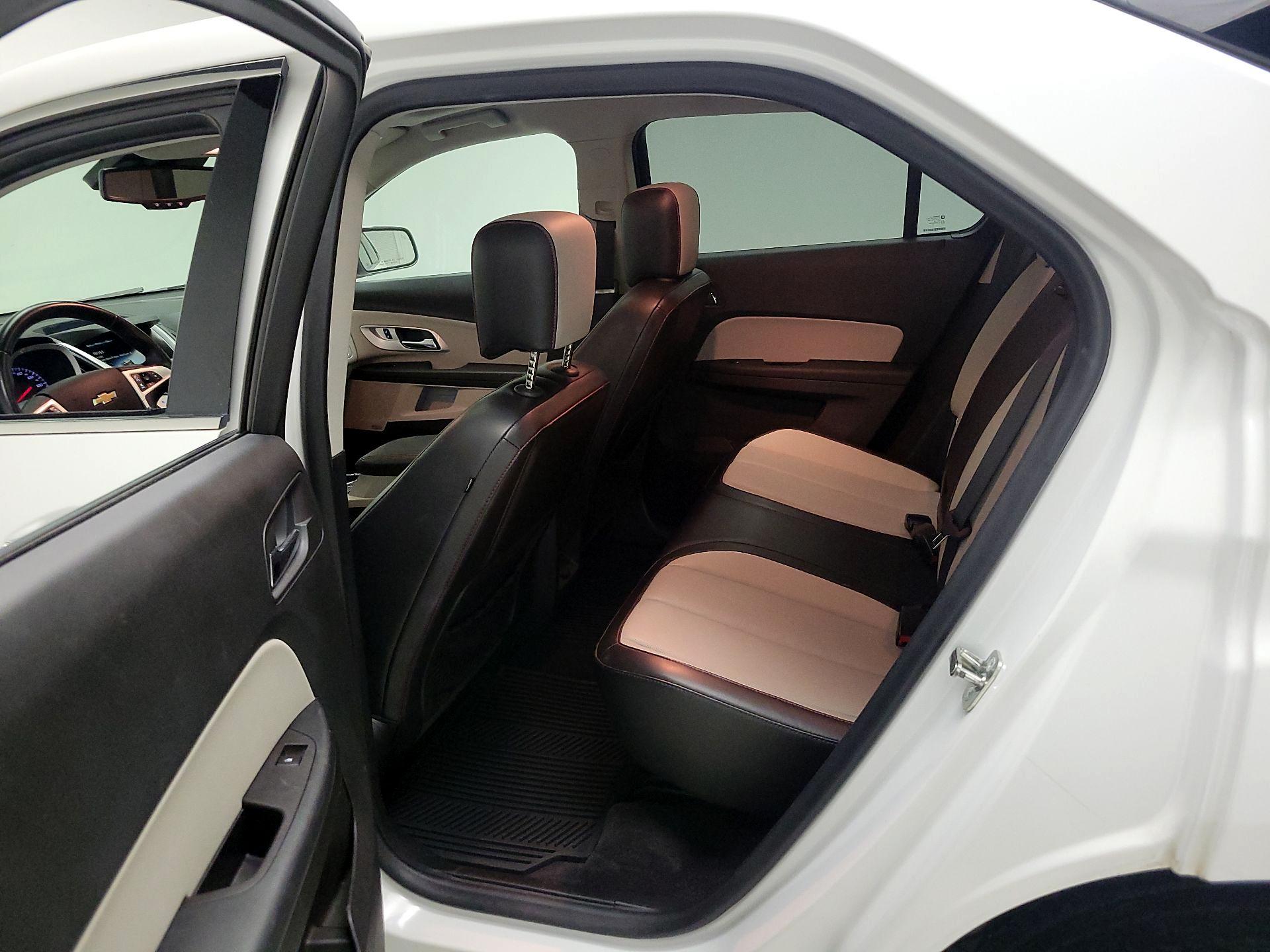 Thumbnail: 2016 Chevrolet Equinox - 19