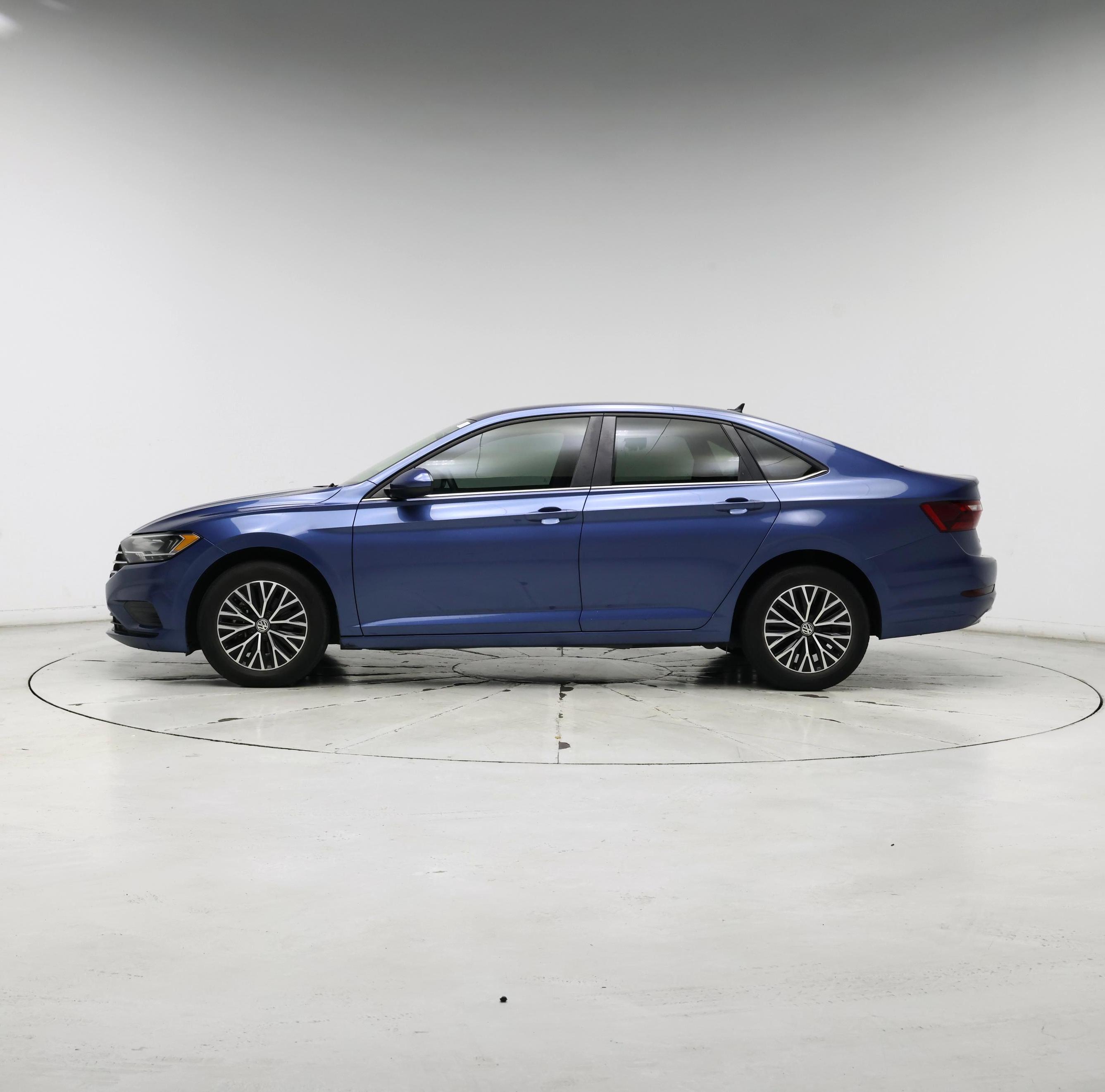 Thumbnail: 2021 Volkswagen Jetta - 3