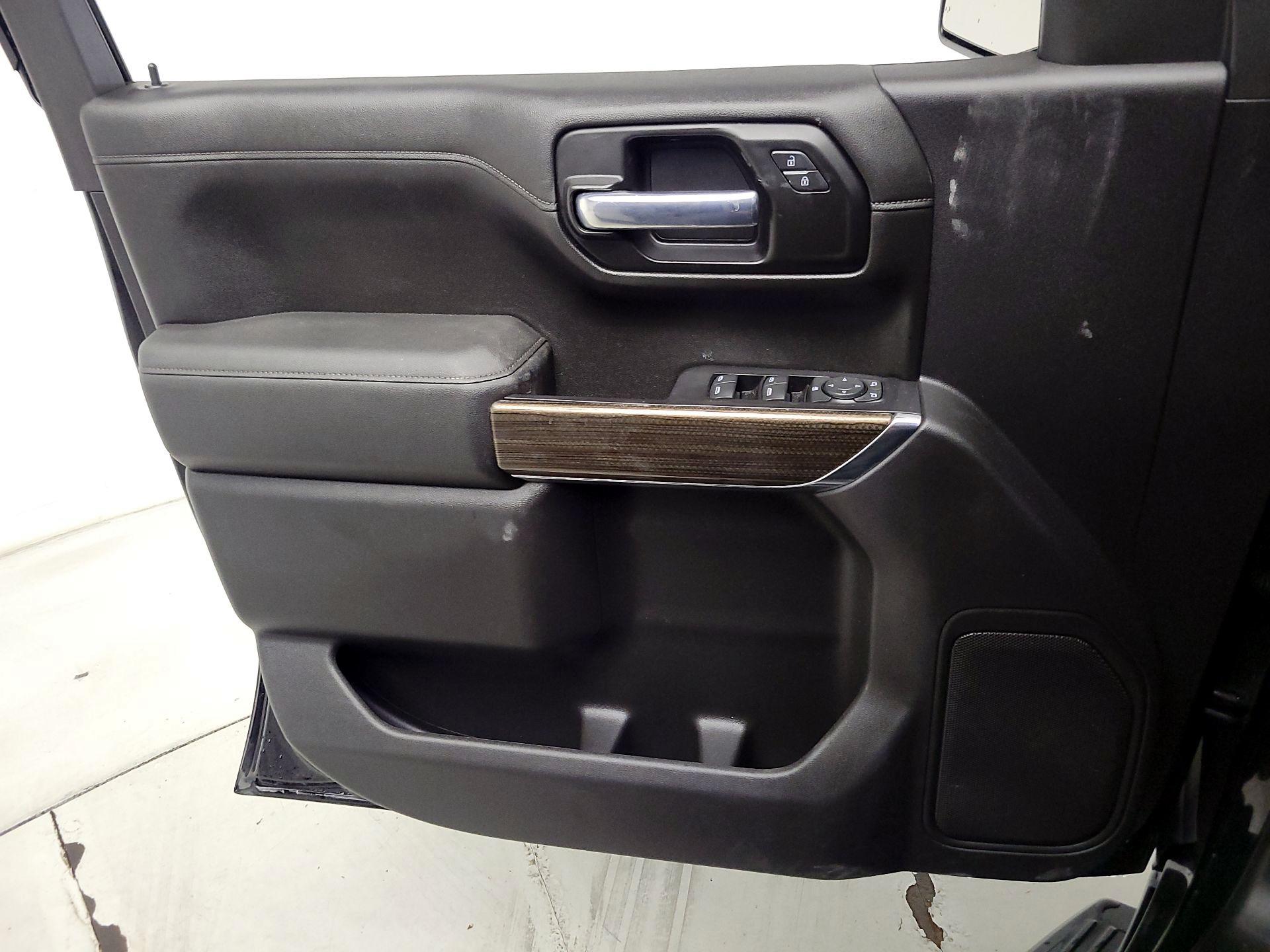 Thumbnail: 2021 Chevrolet Silverado 1500 - 12