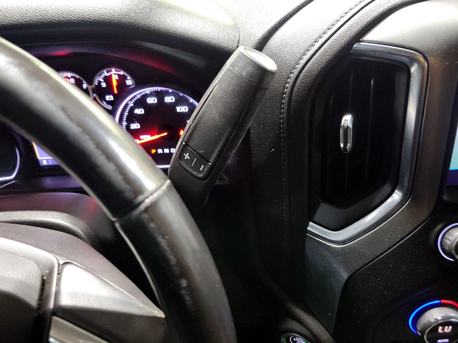 Thumbnail: 2021 Chevrolet Silverado 1500 - 17