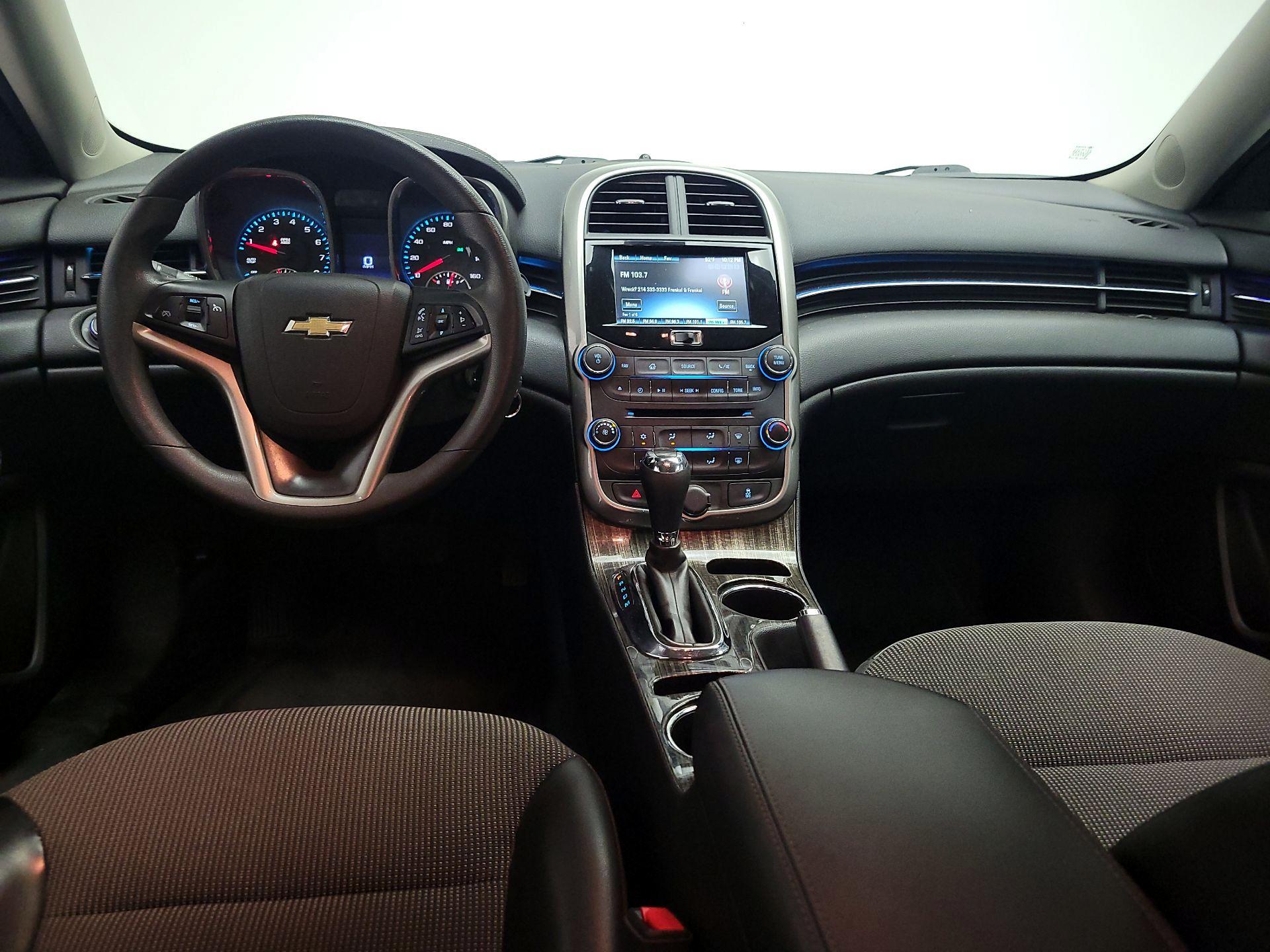 Thumbnail: 2014 Chevrolet Malibu - 9