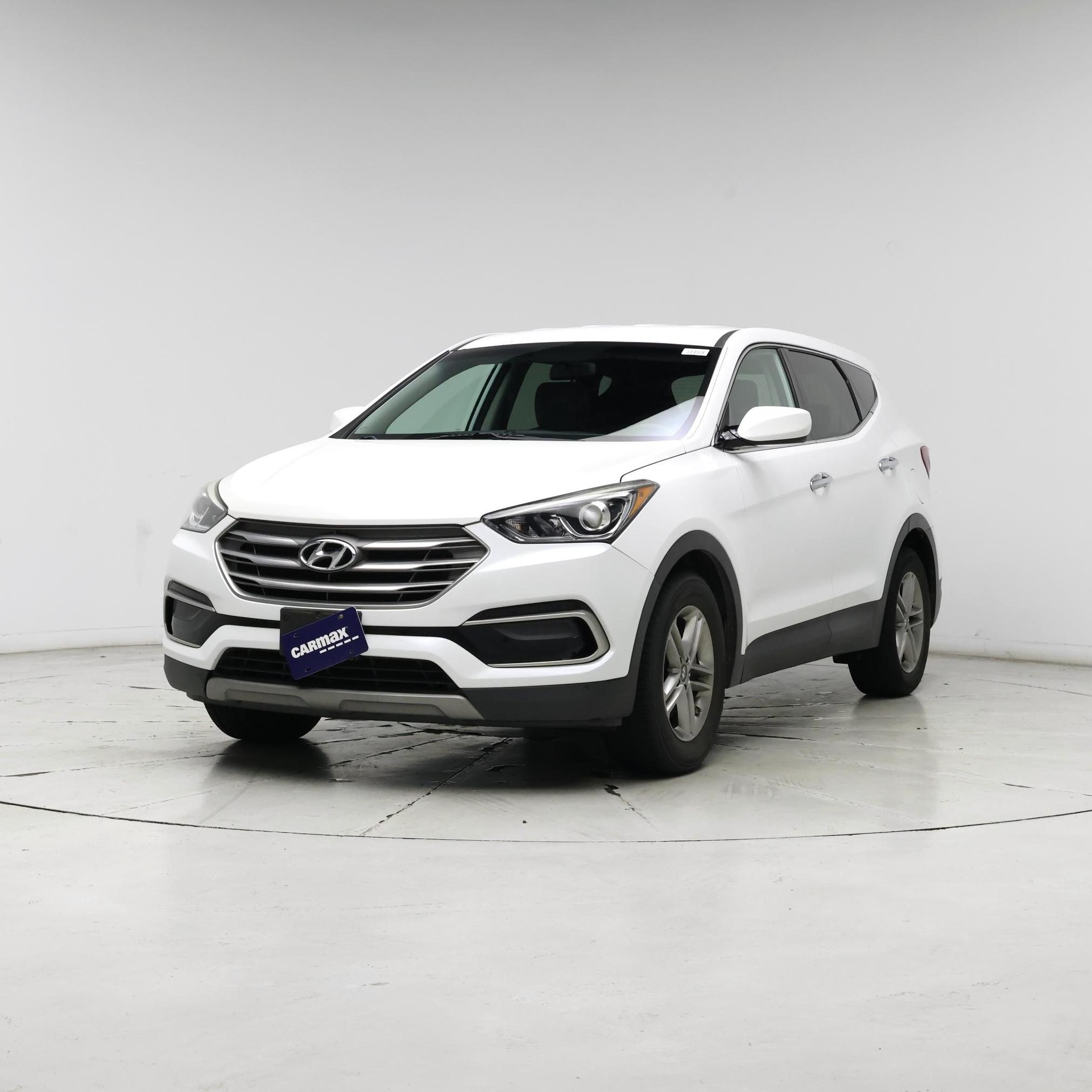 Thumbnail: 2017 Hyundai Santa Fe - 4