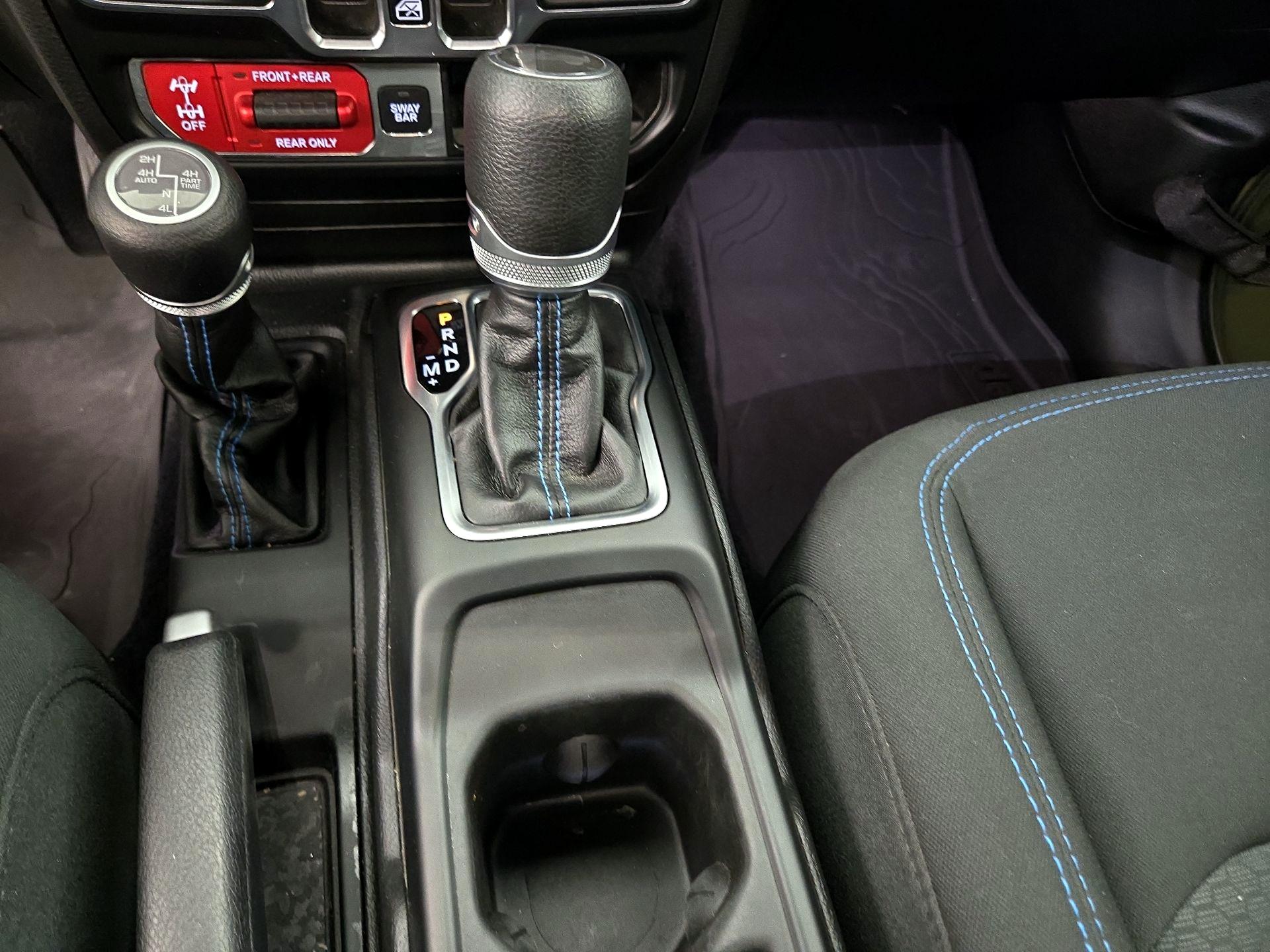 Thumbnail: 2023 Jeep Wrangler - 18